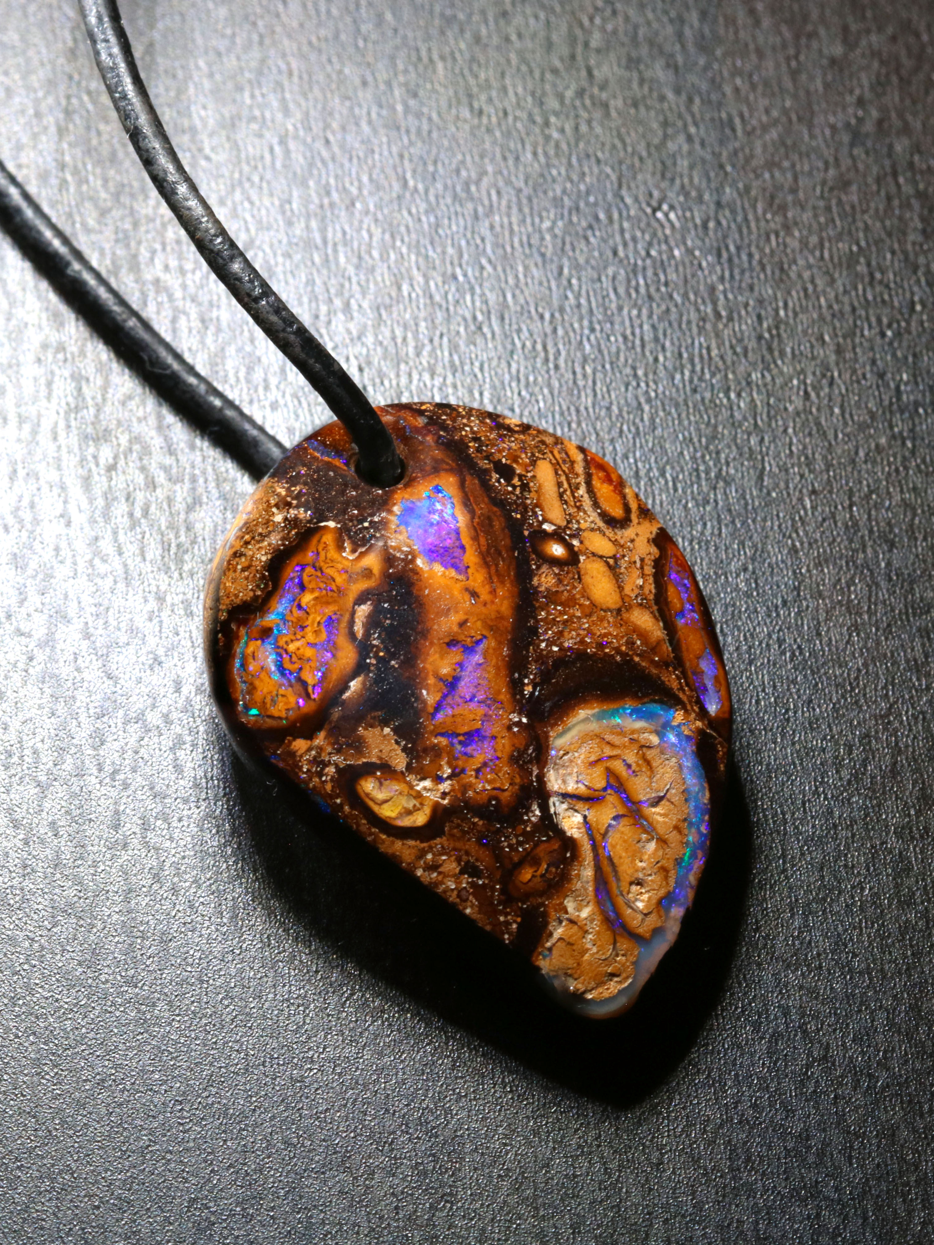 Boulder Opal Anhänger 