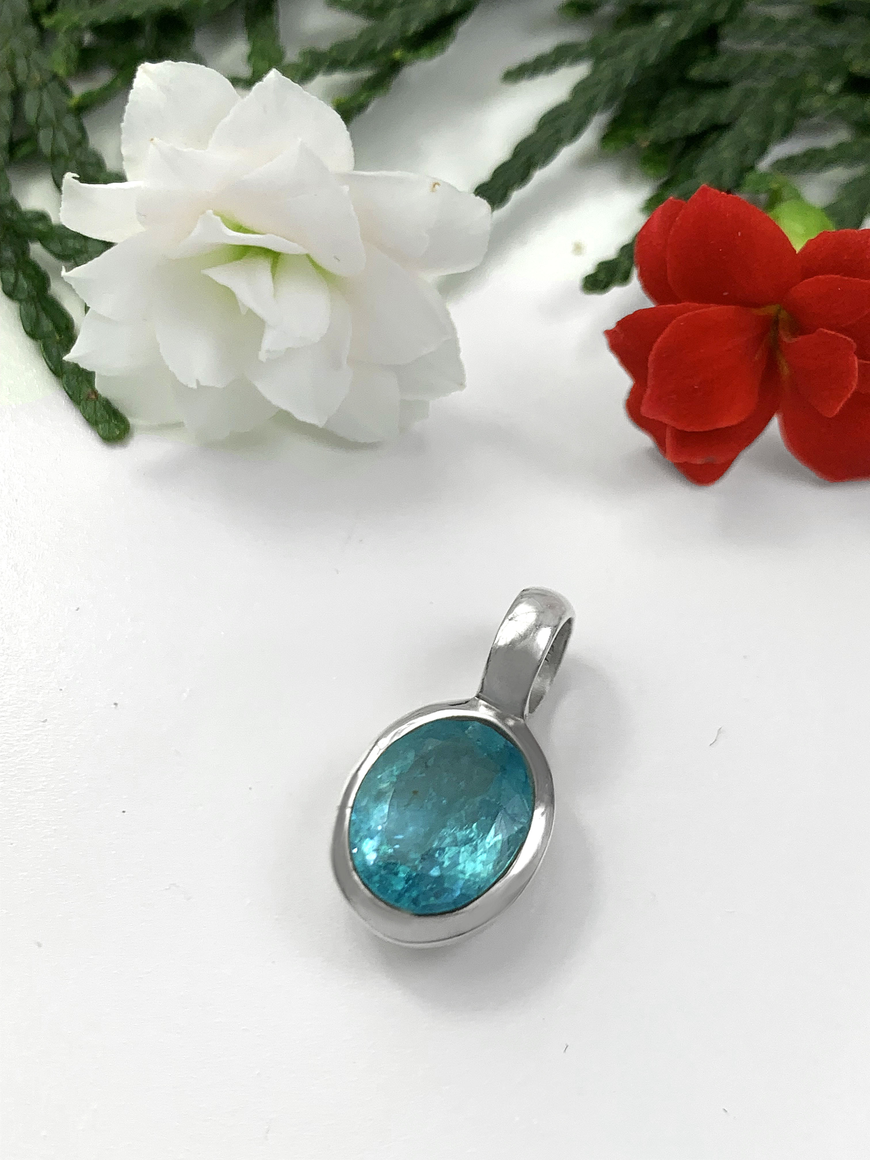 Paraiba Apatit Anhänger