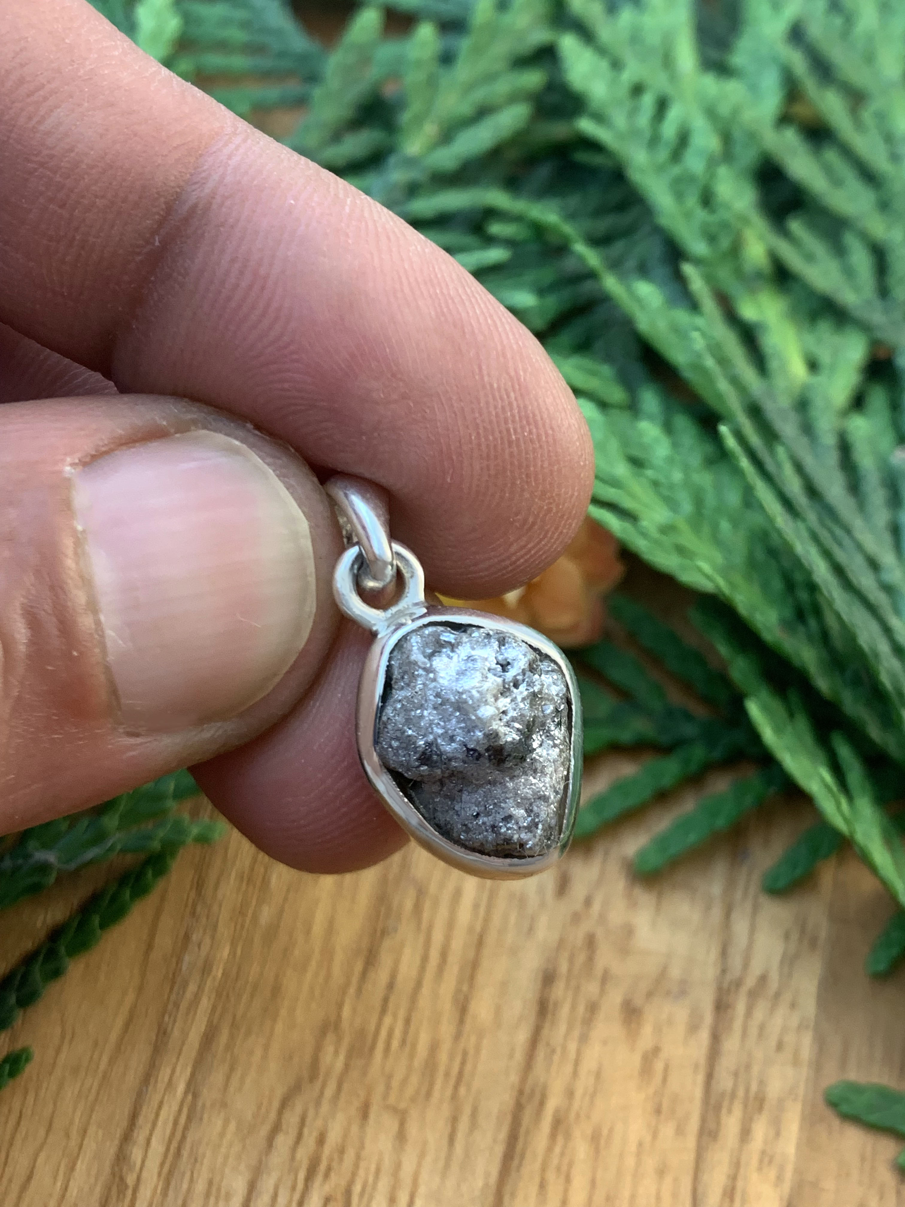 Rohdiamant Anhänger