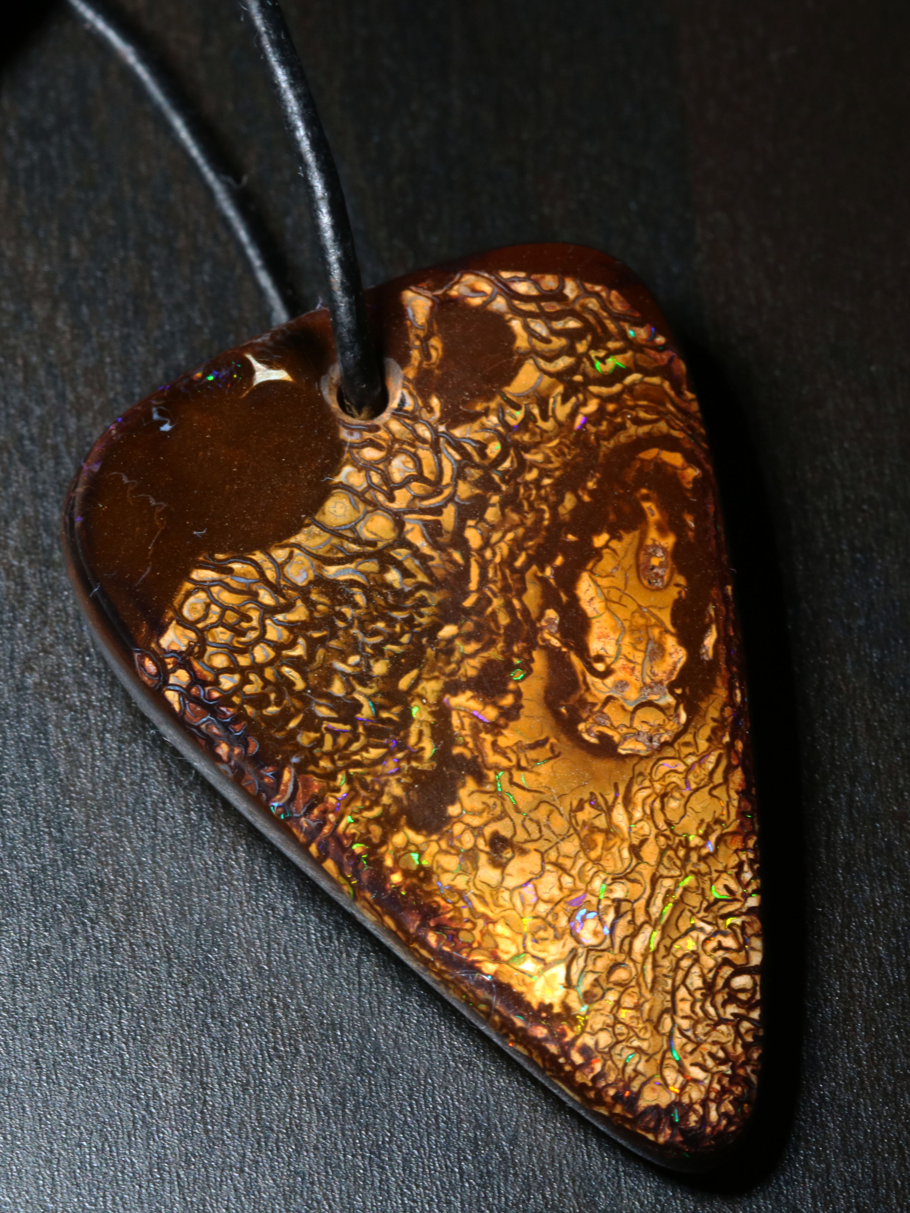 Boulder Opal Anhänger 