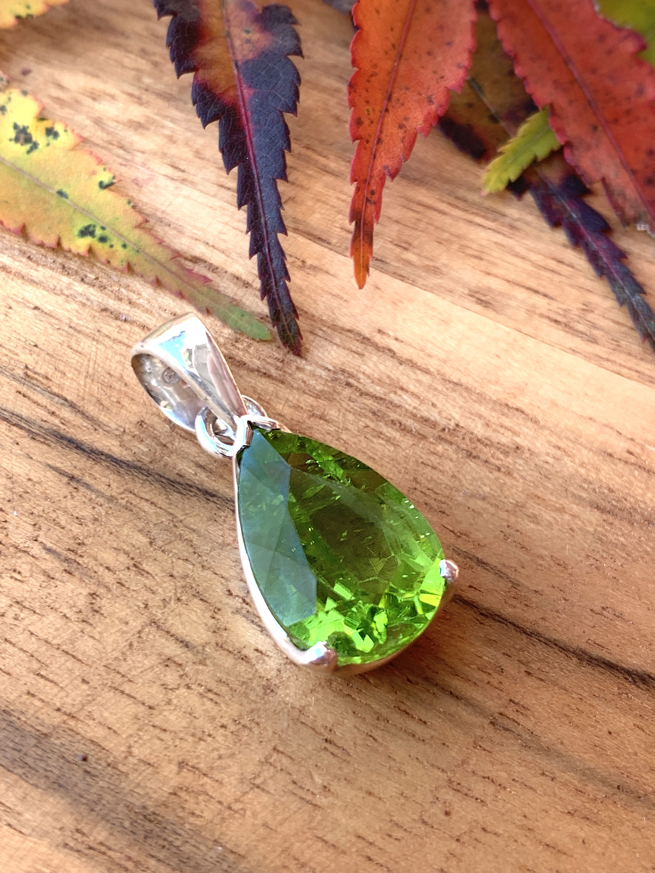 Top Peridot Anhänger