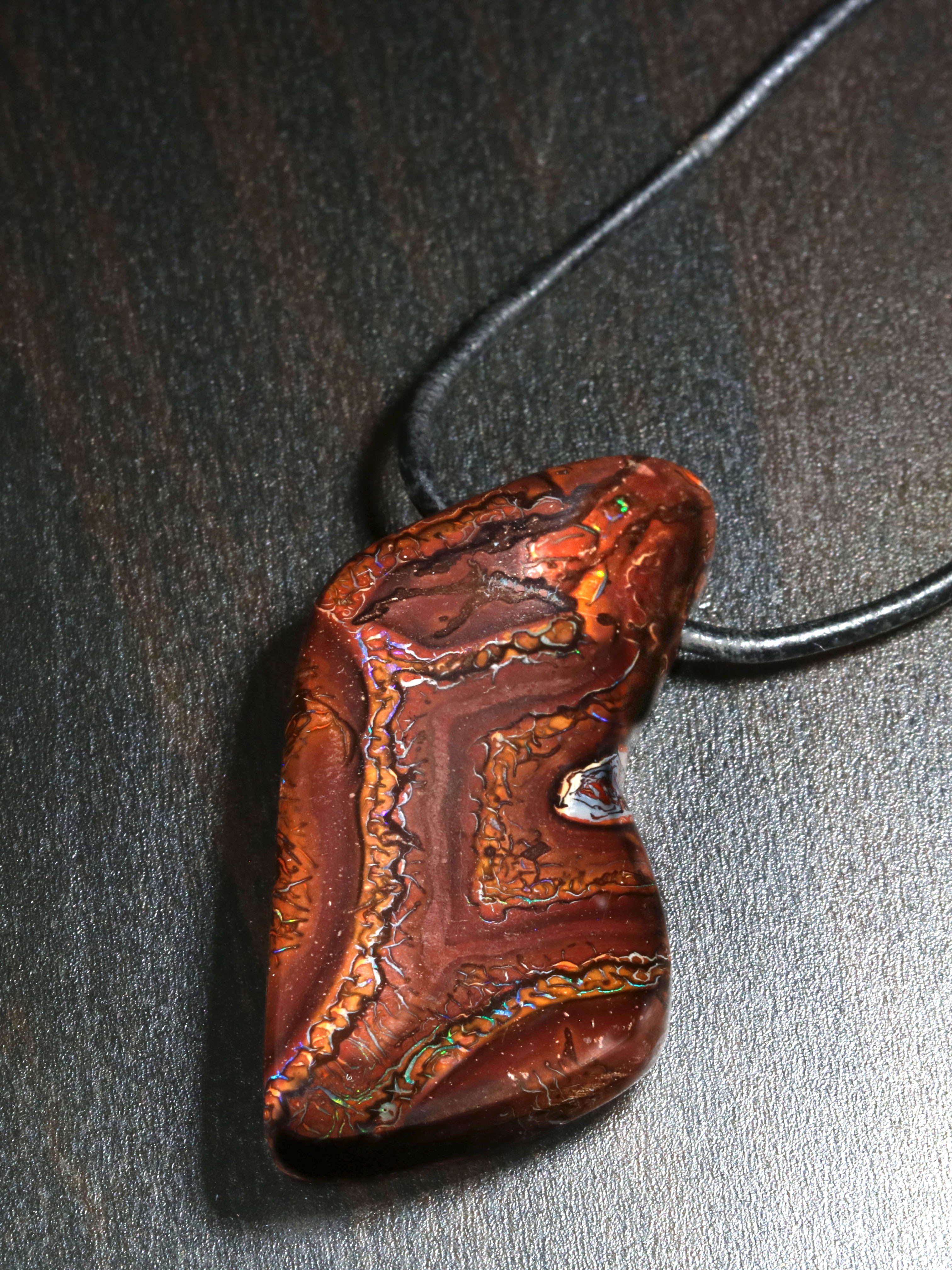Boulder Opal Anhänger 