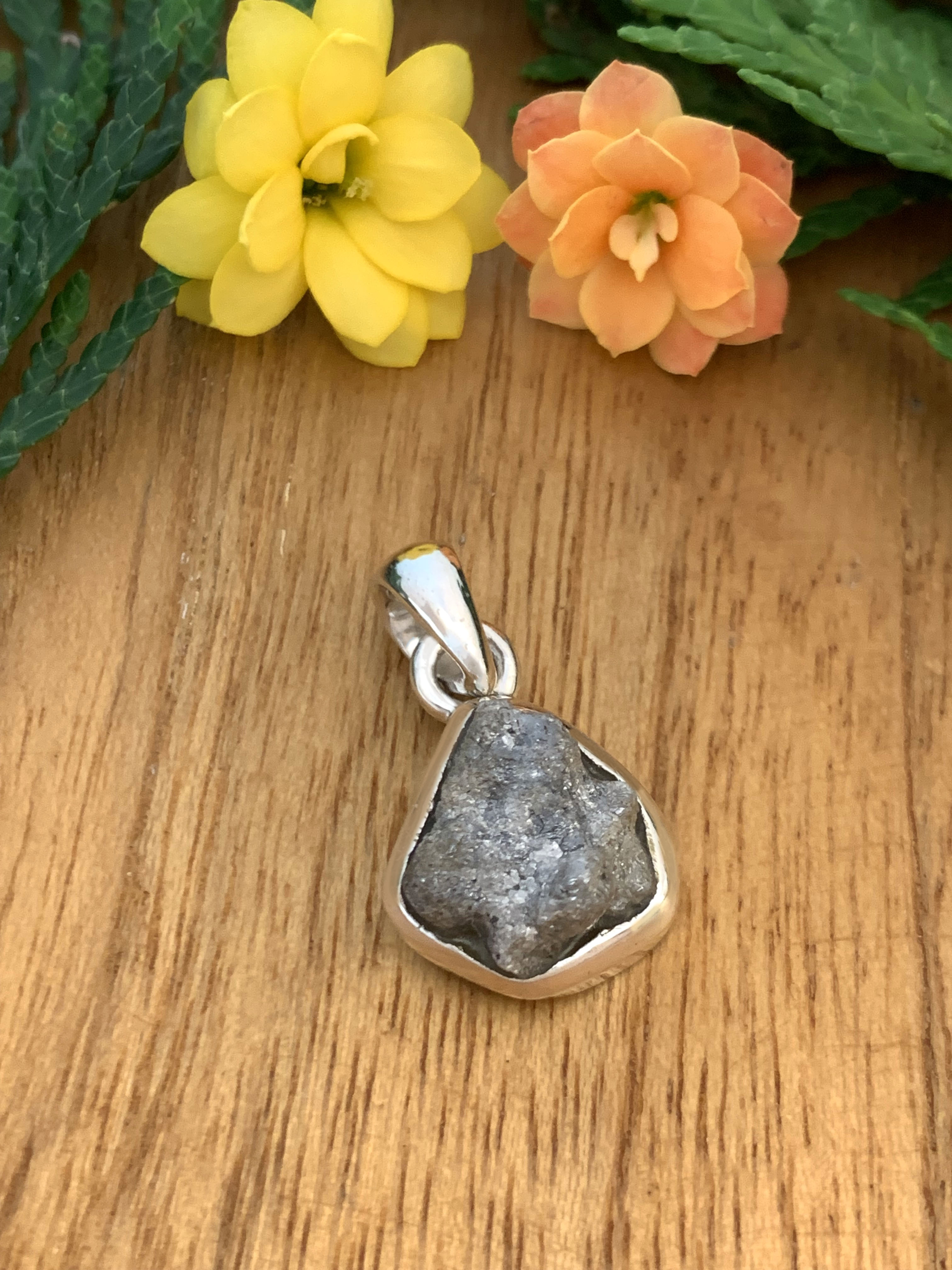 rohdiamant-anhaenger-rough-diamond-pendant-diamant-ah04546 Rohdiamant Anhänger