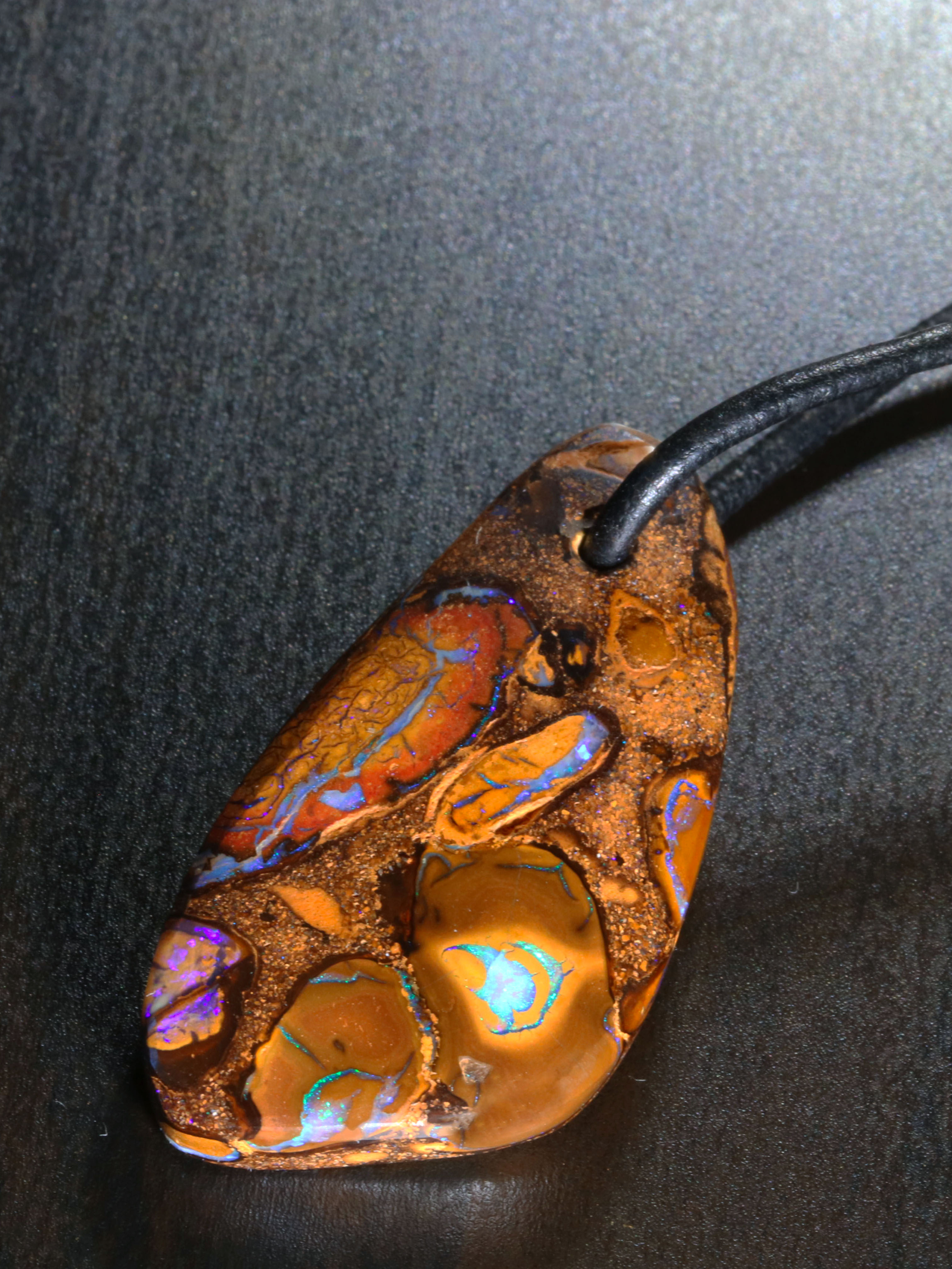 Boulder Opal Anhänger 