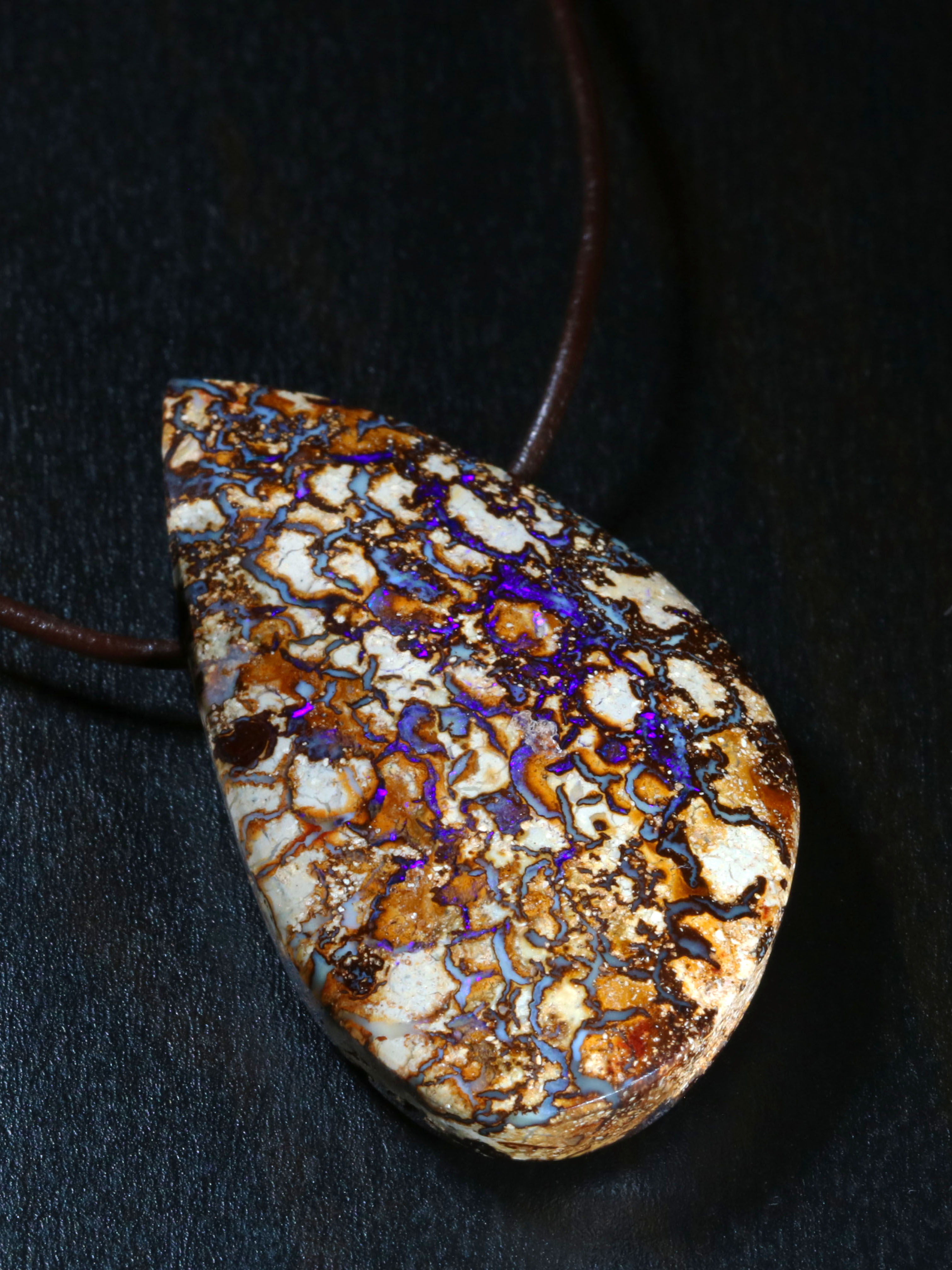 Boulder Opal Anhänger 