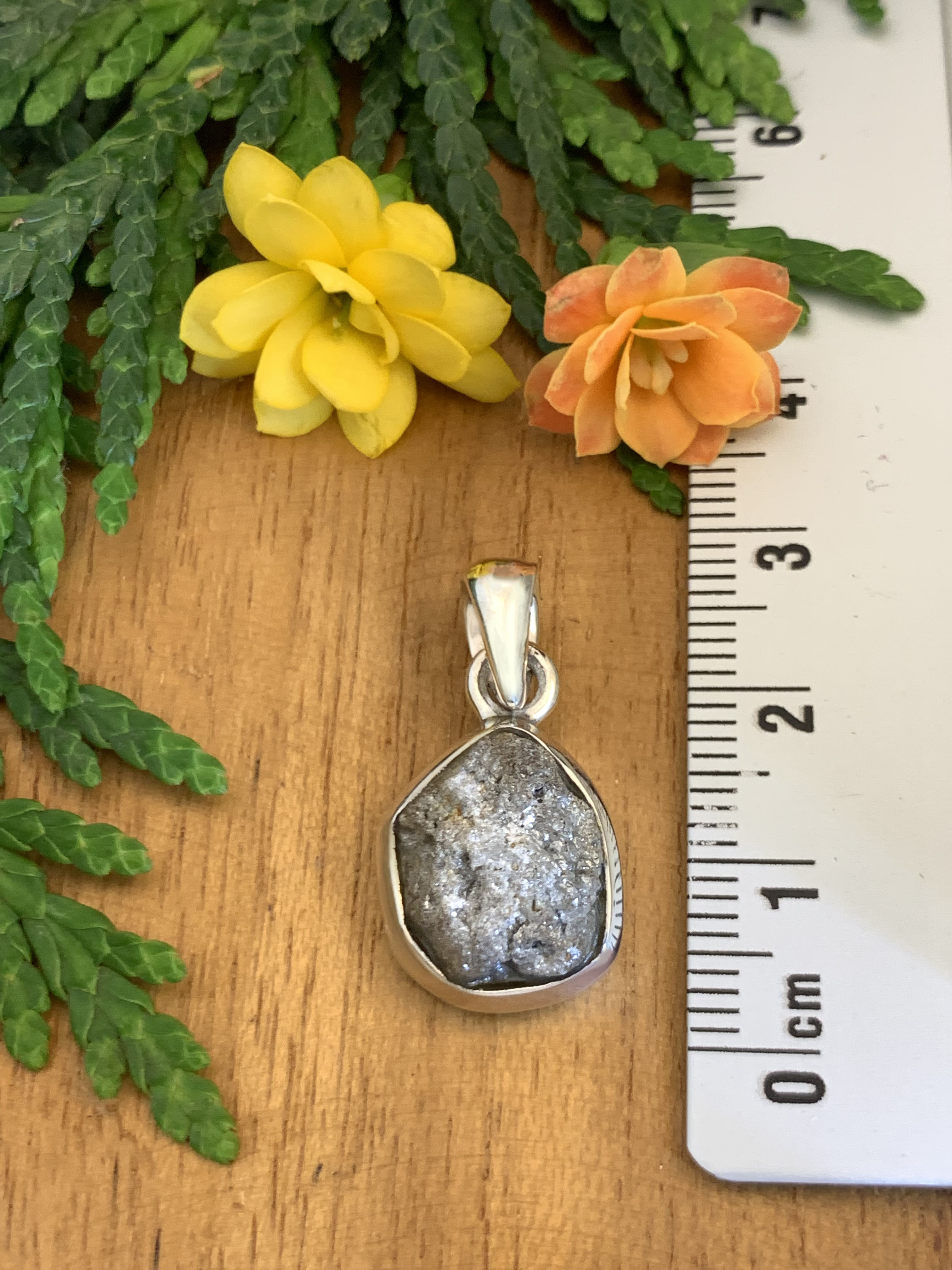Rohdiamant Anhänger