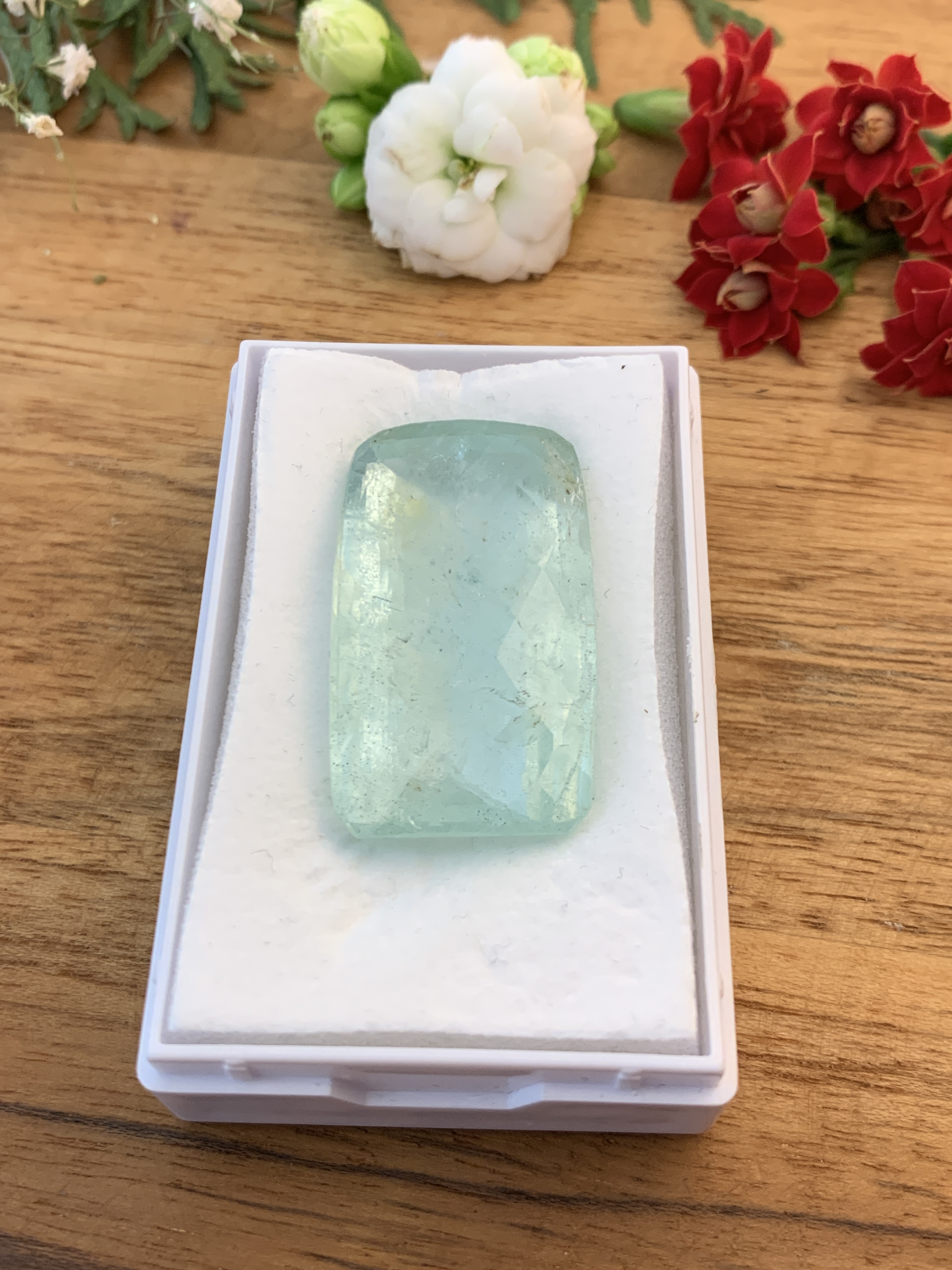 aquamarin-aquamarine-edelsteine-loose-steine-kaufen-gem-e00041-2 Aquamarin