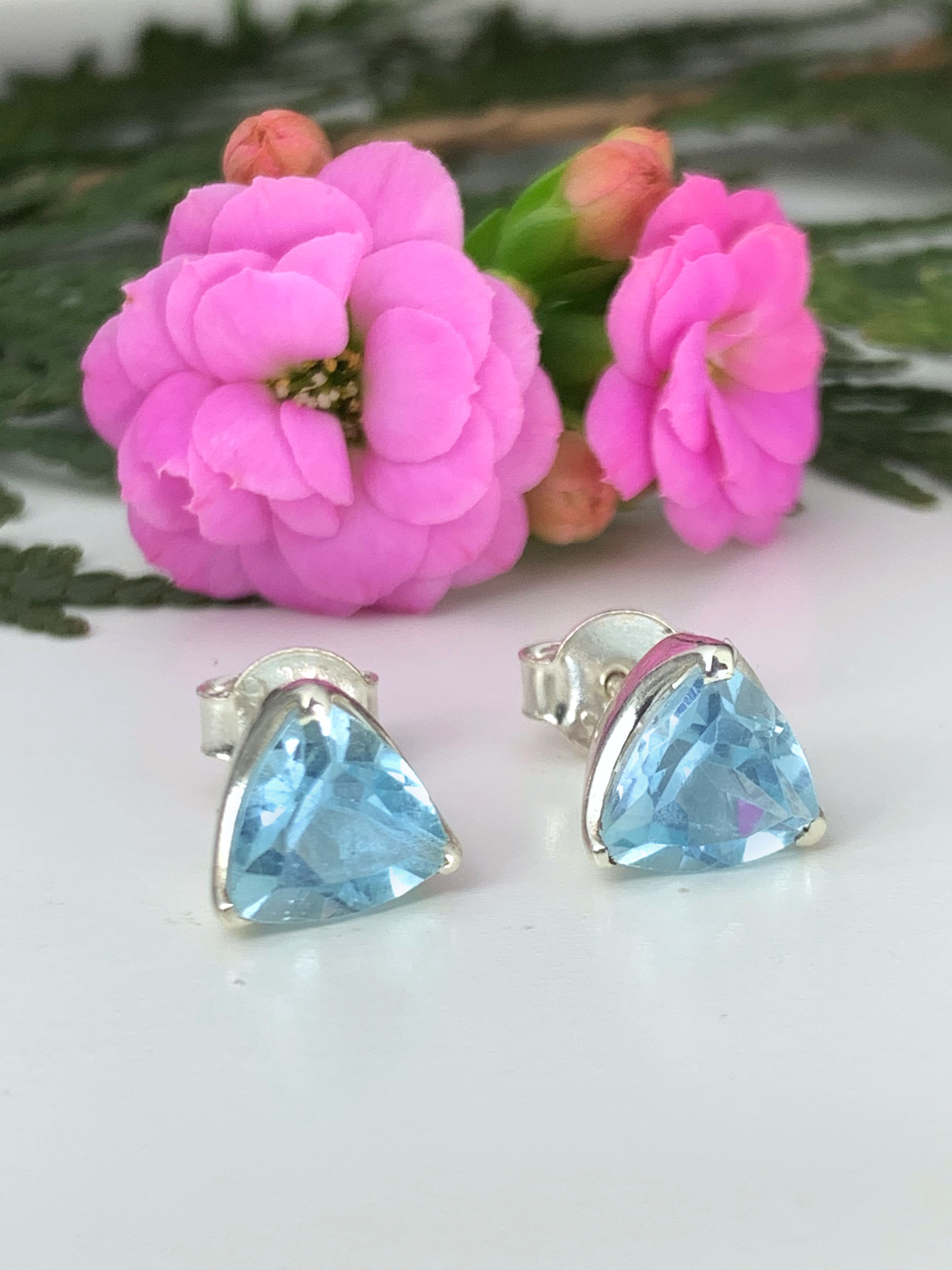 blautopas-ohrstecker-blue-topaz-studs-ohr00911-4 Blue Topaz Stud Earrings - Sky Blue