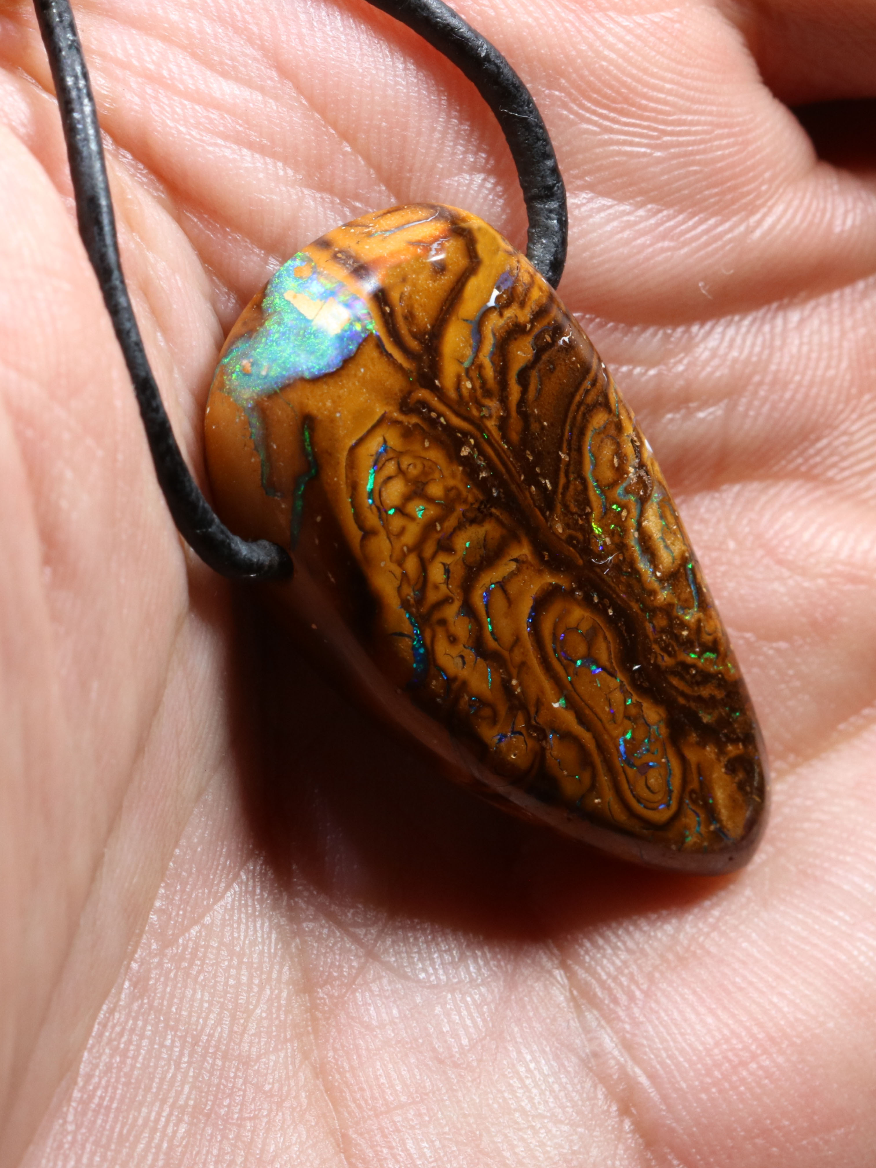 Boulder Opal Anhänger 