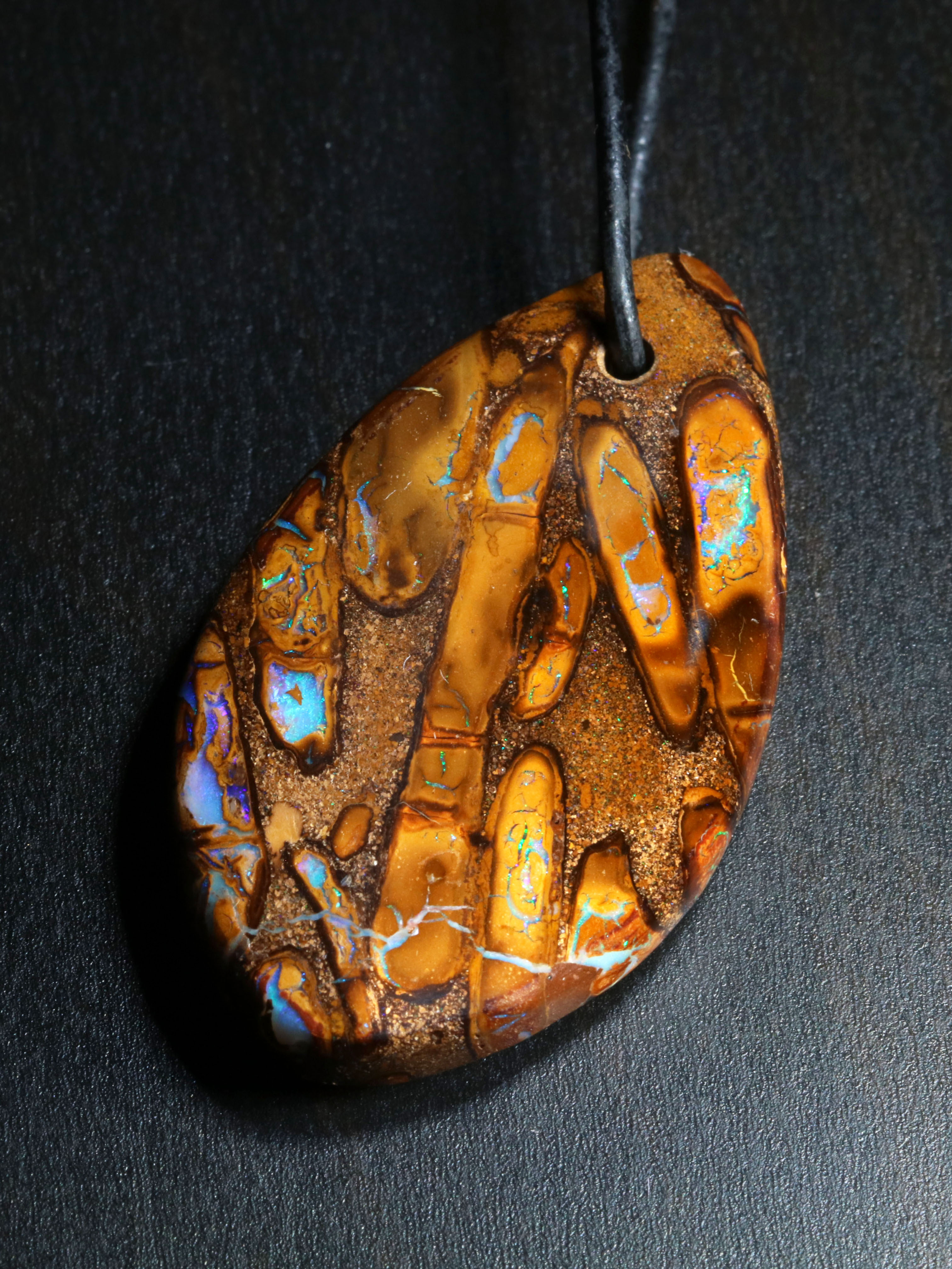 Boulder Opal Anhänger 