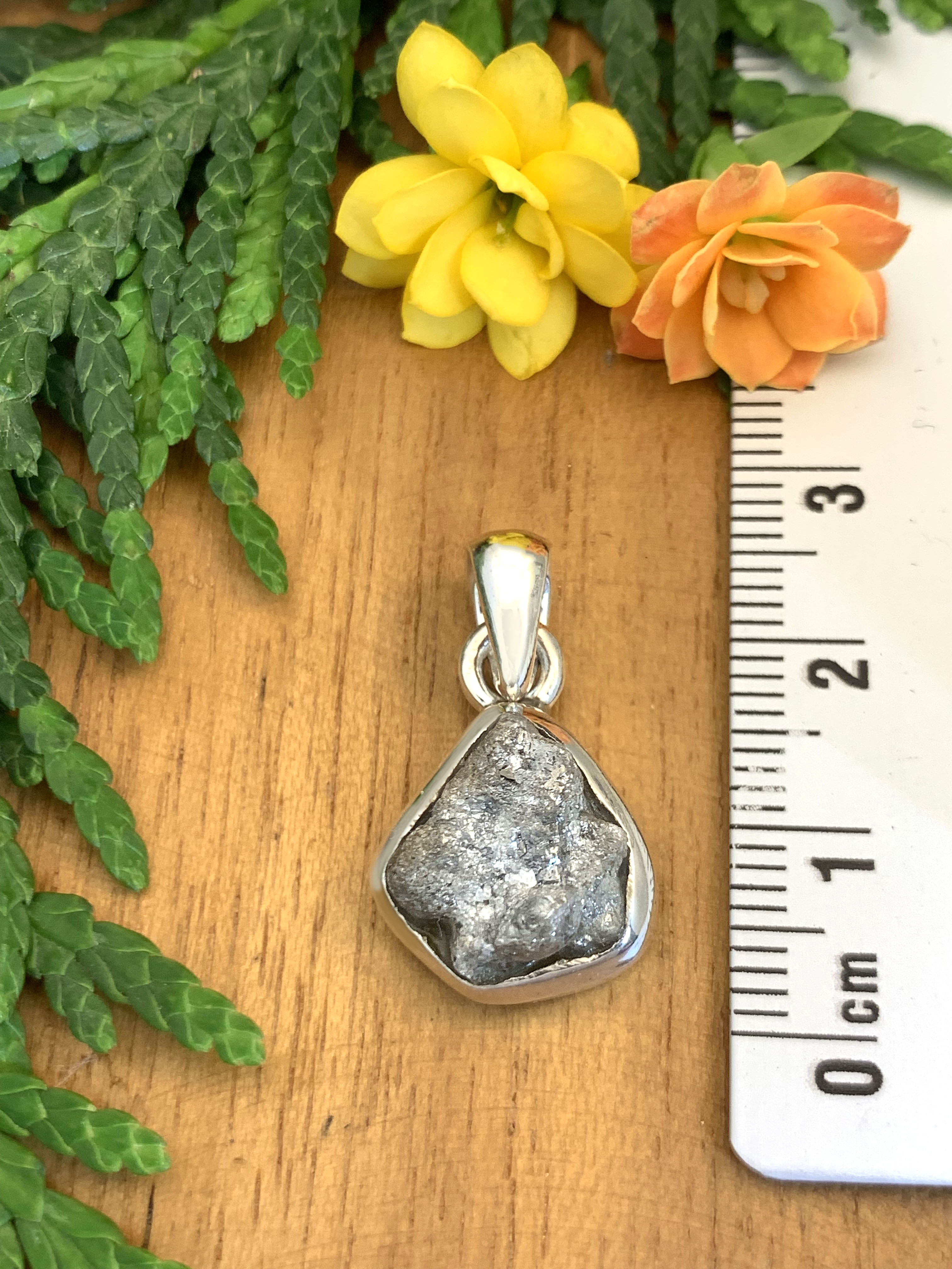 Rohdiamant Anhänger