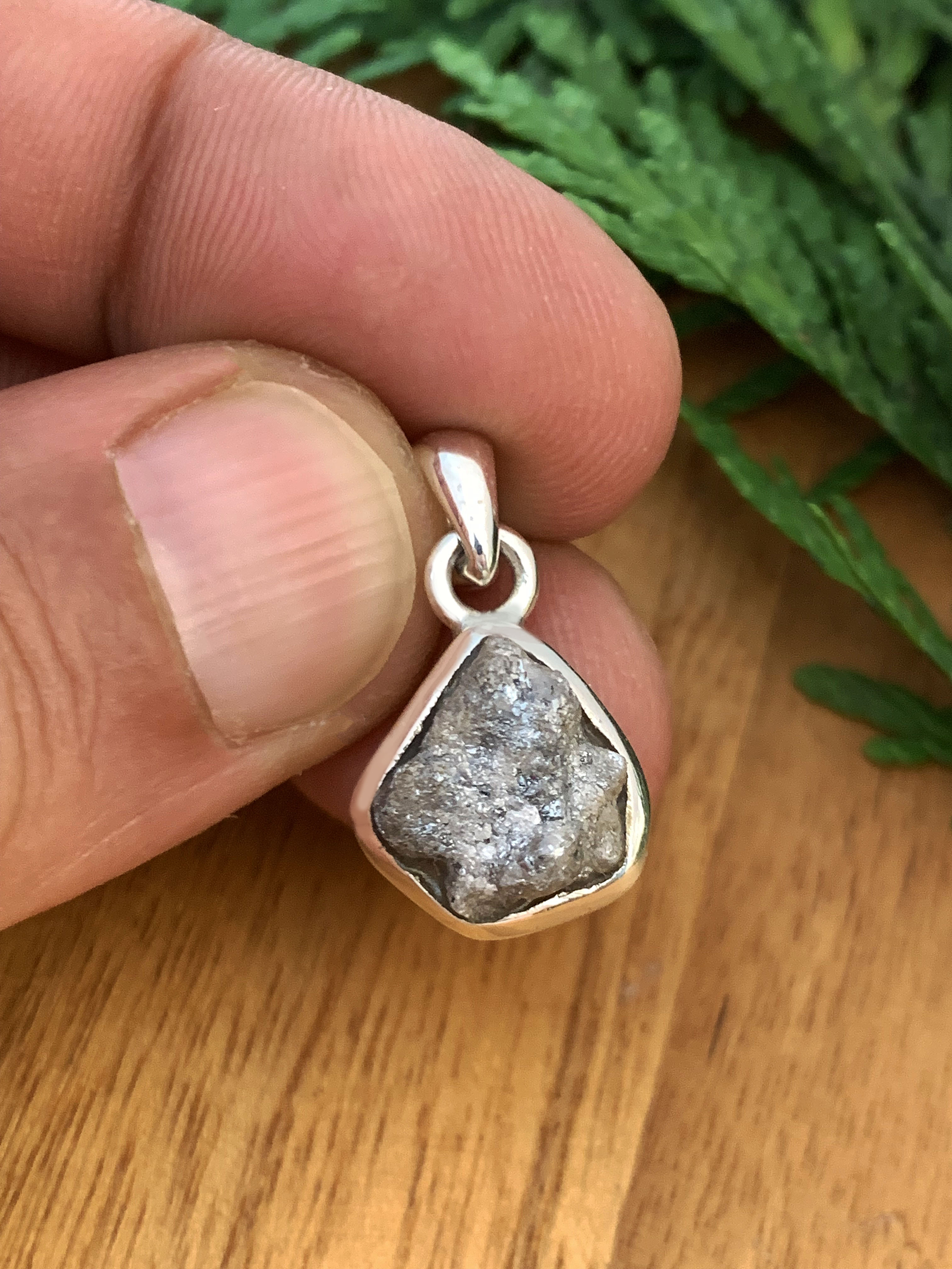 Rohdiamant Anhänger
