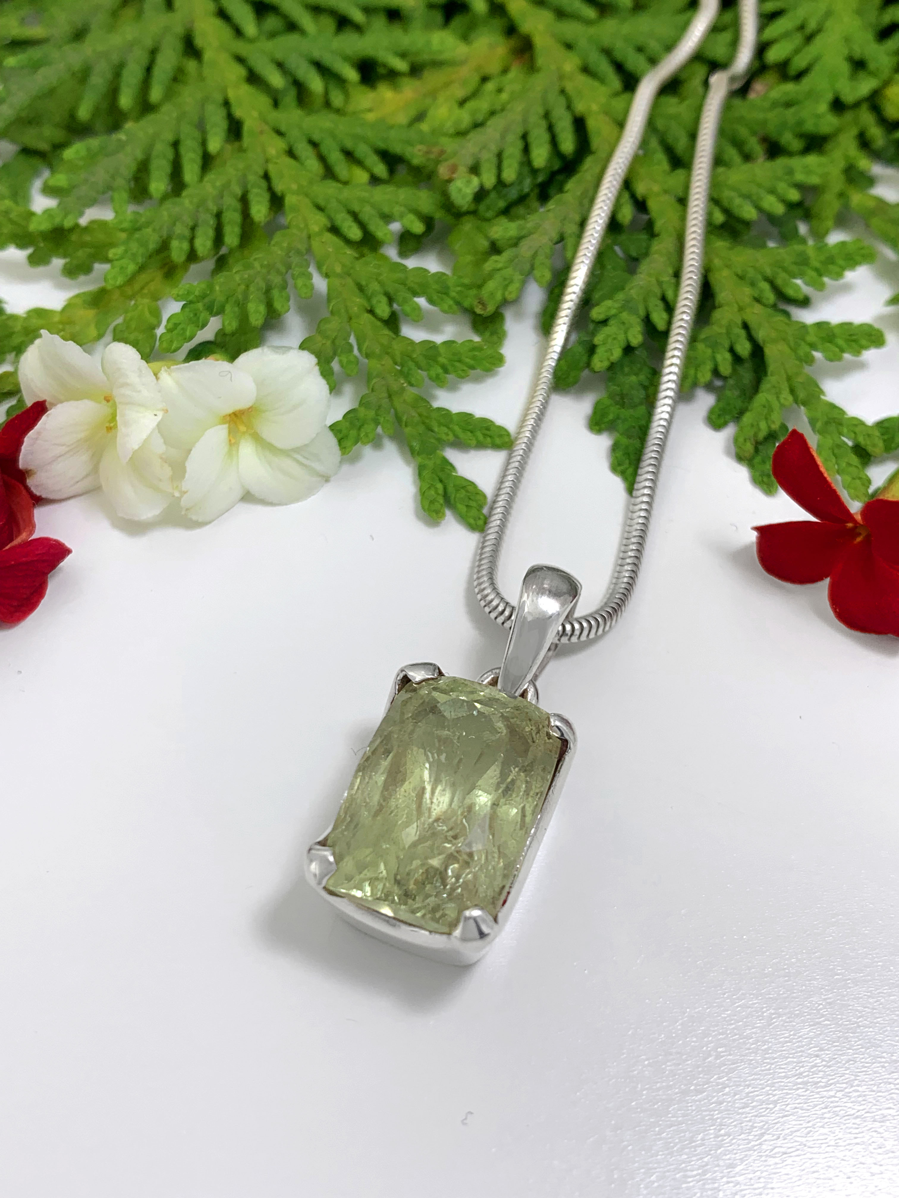 aquamarin-anhaenger-aquamarine-pendant-ah03542-3 Aquamarin Anhänger