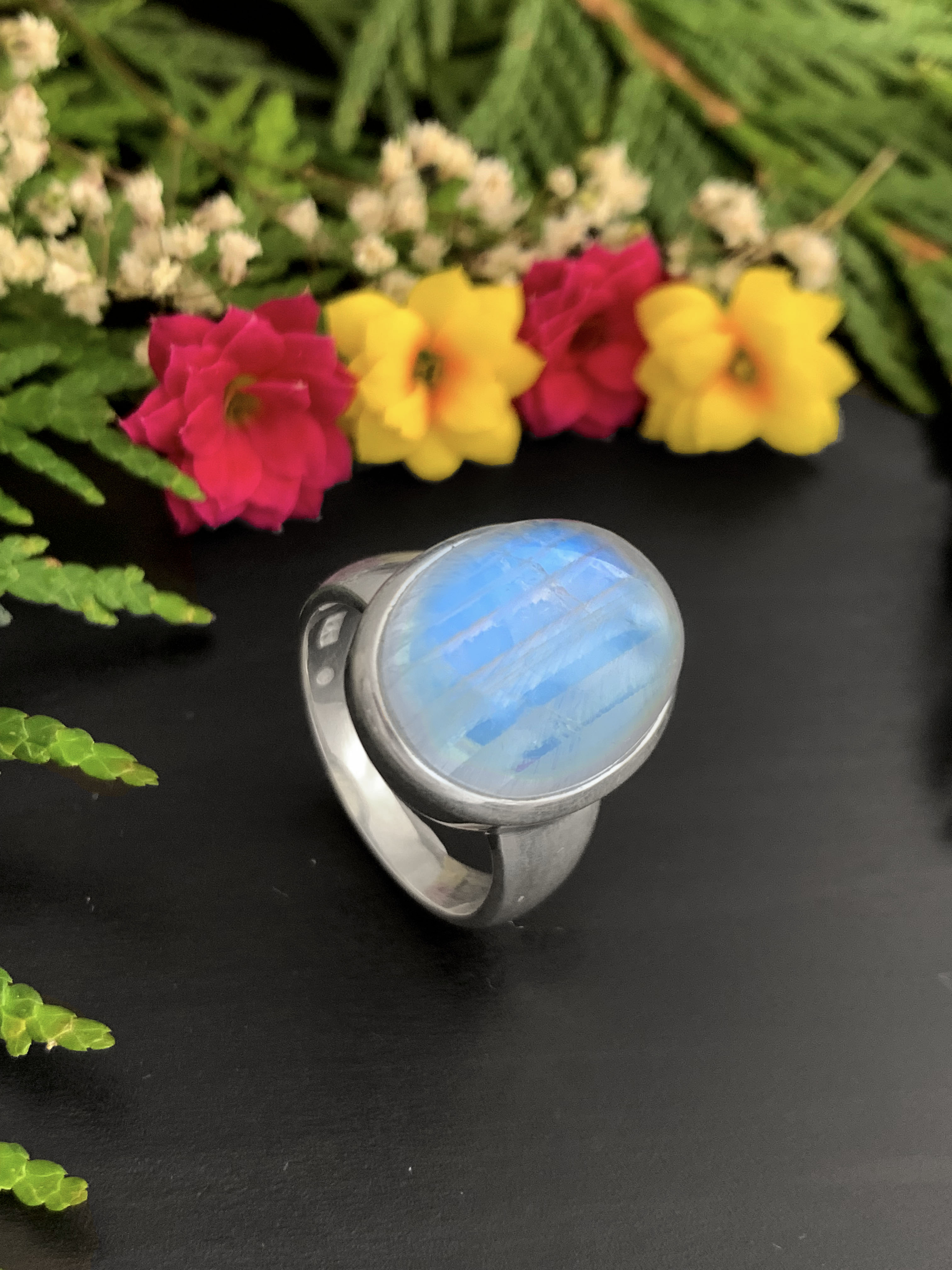Mondstein Ring - Regenbogen