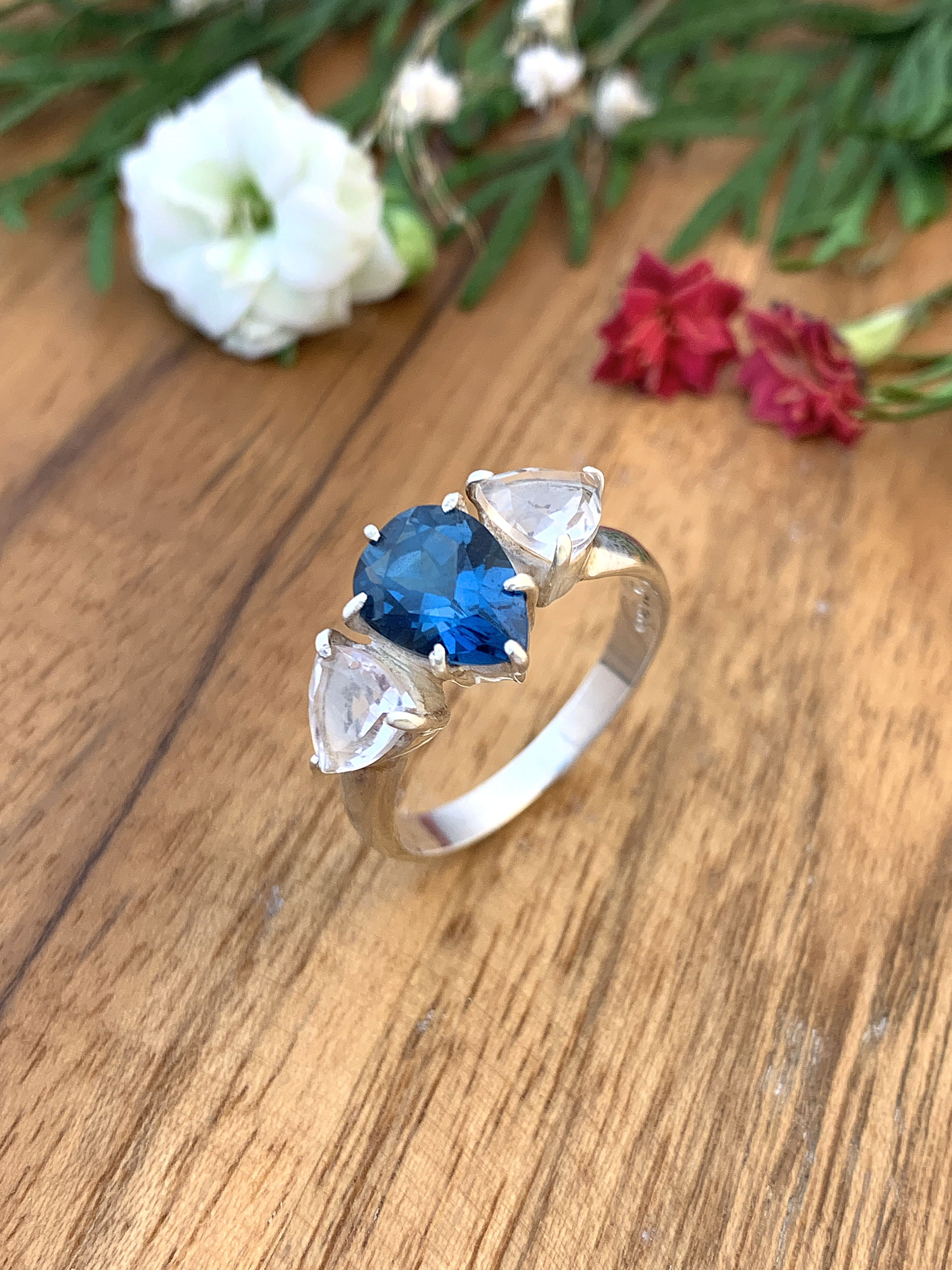 blautopas-ring-london-blue-topaz-ring-r01761 London Blautopas mit Bergkristall Ring