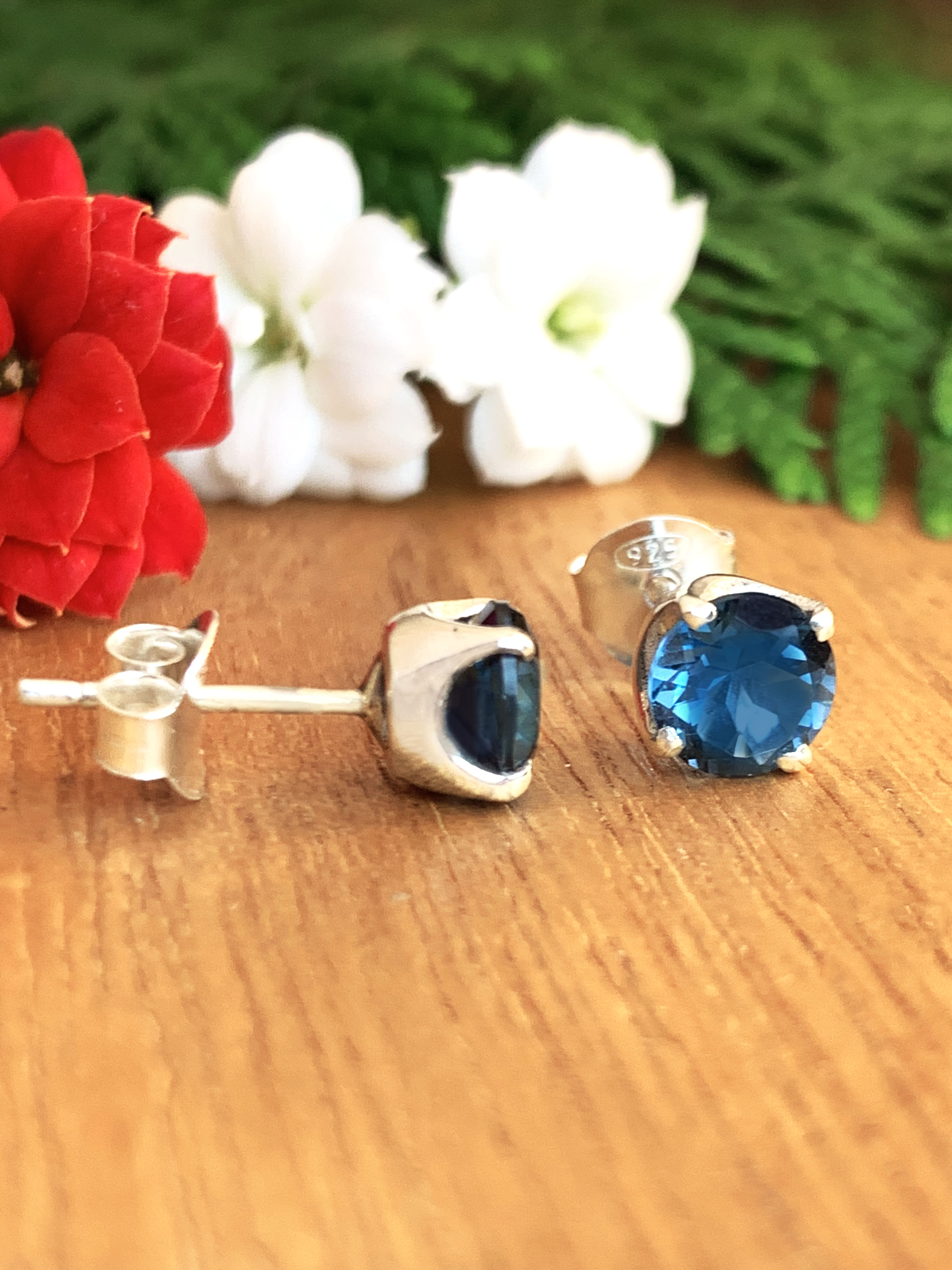 blautopas-ohrstecker-blue-topaz-earrings-ohr00770-3 London Blautopas Ohrstecker - 925 Silber