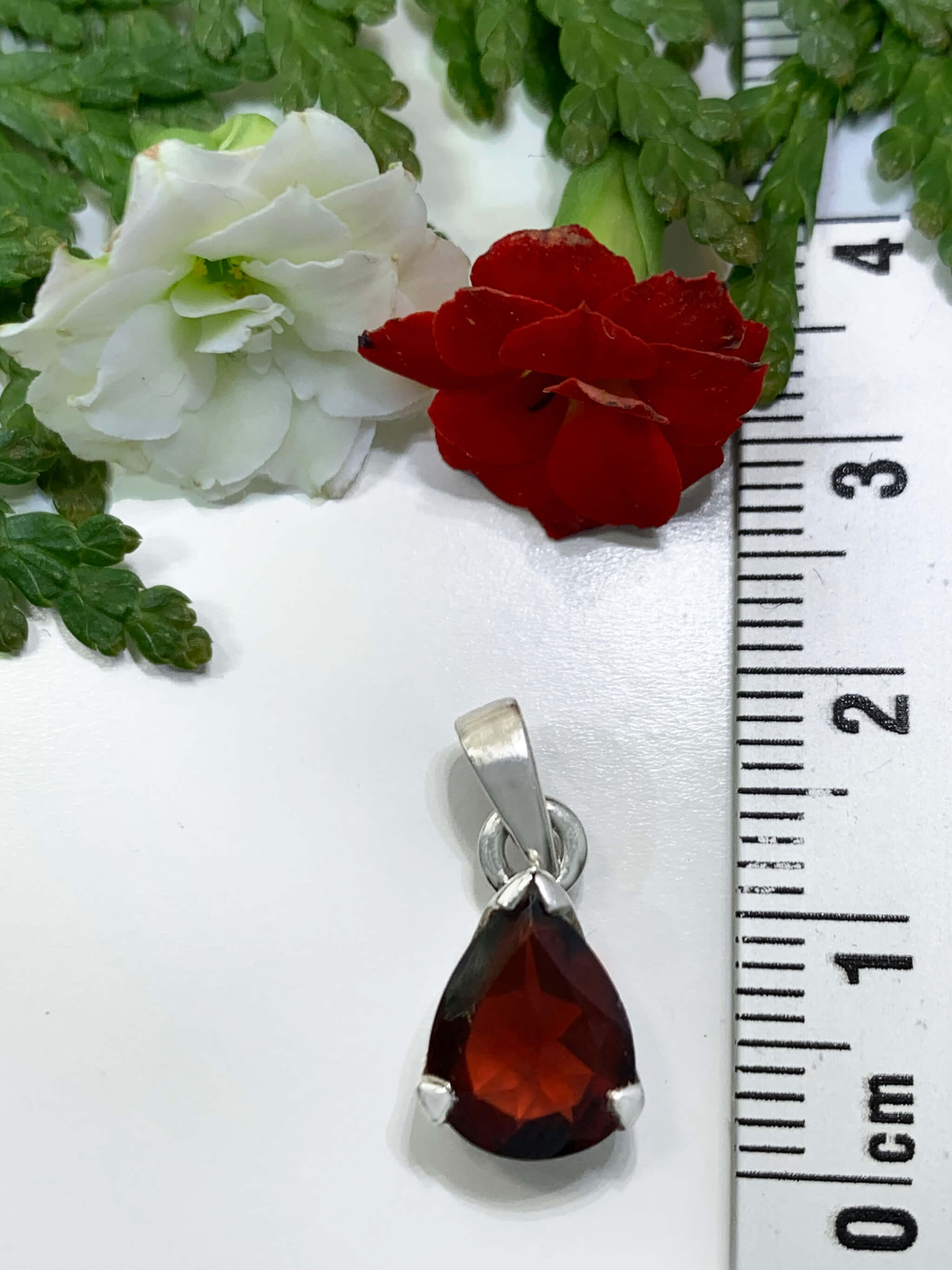 Granat Anhänger 