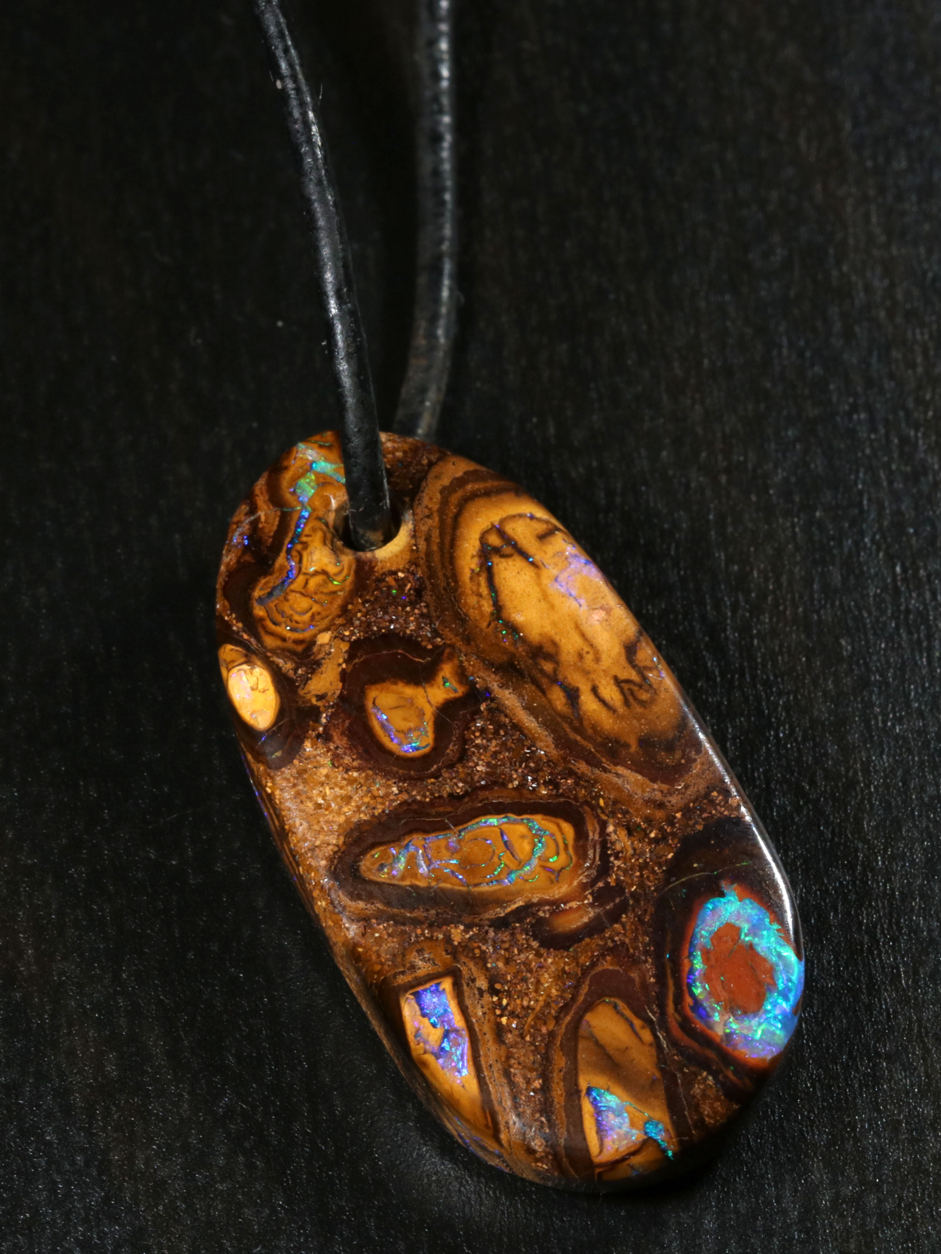 Boulder Opal Anhänger 