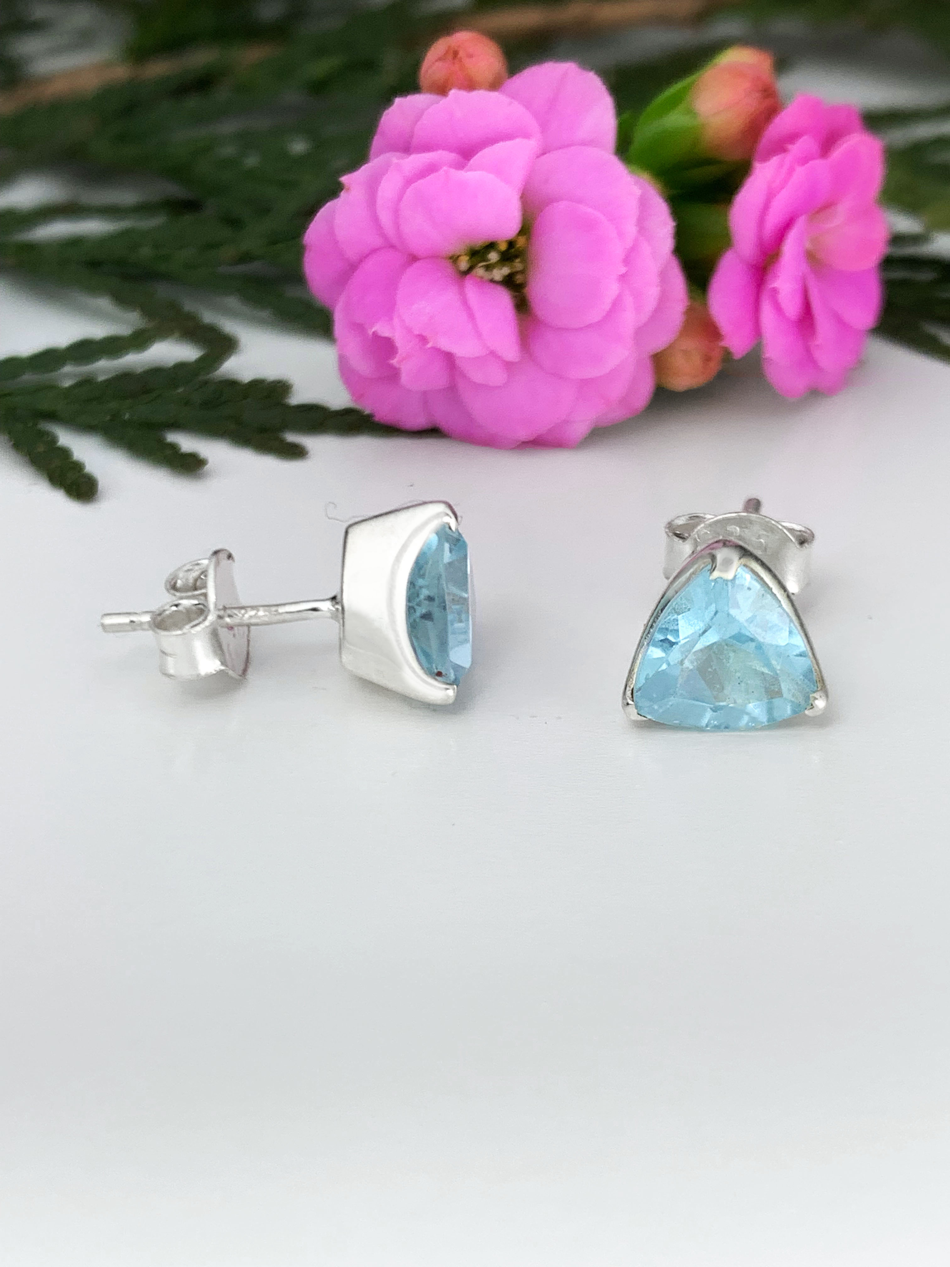 blautopas-ohrstecker-blue-topaz-studs-ohr00911-2 Blue Topaz Stud Earrings - Sky Blue