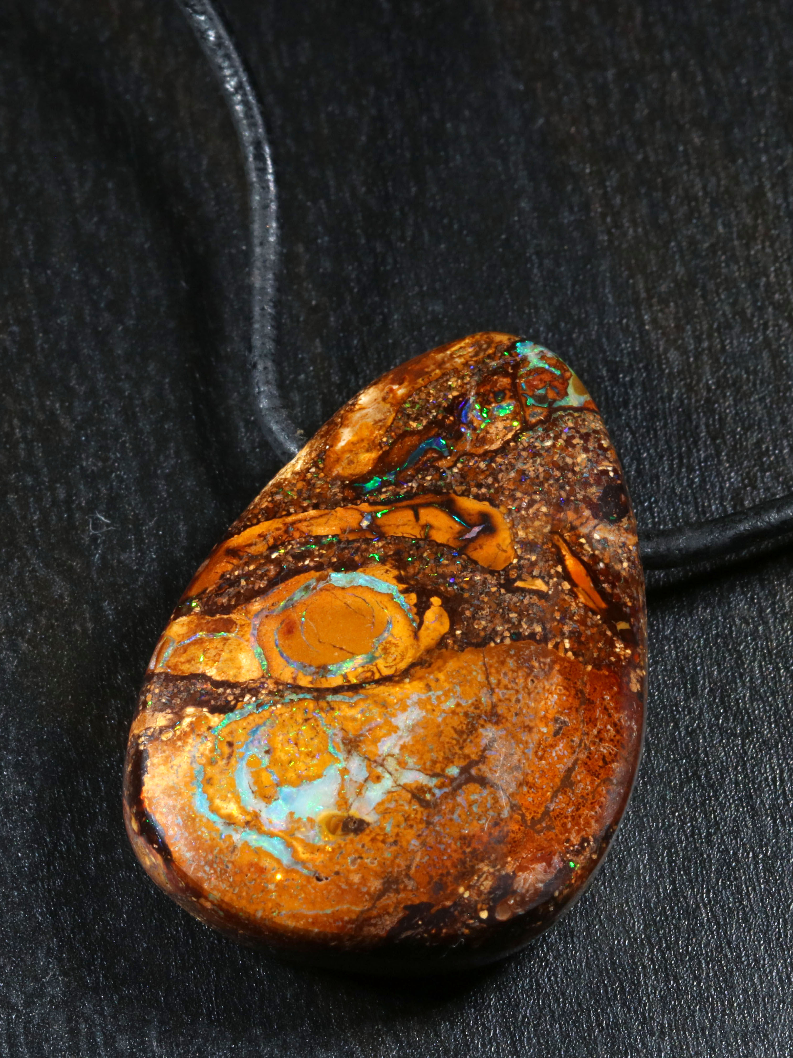 Boulder Opal Anhänger 