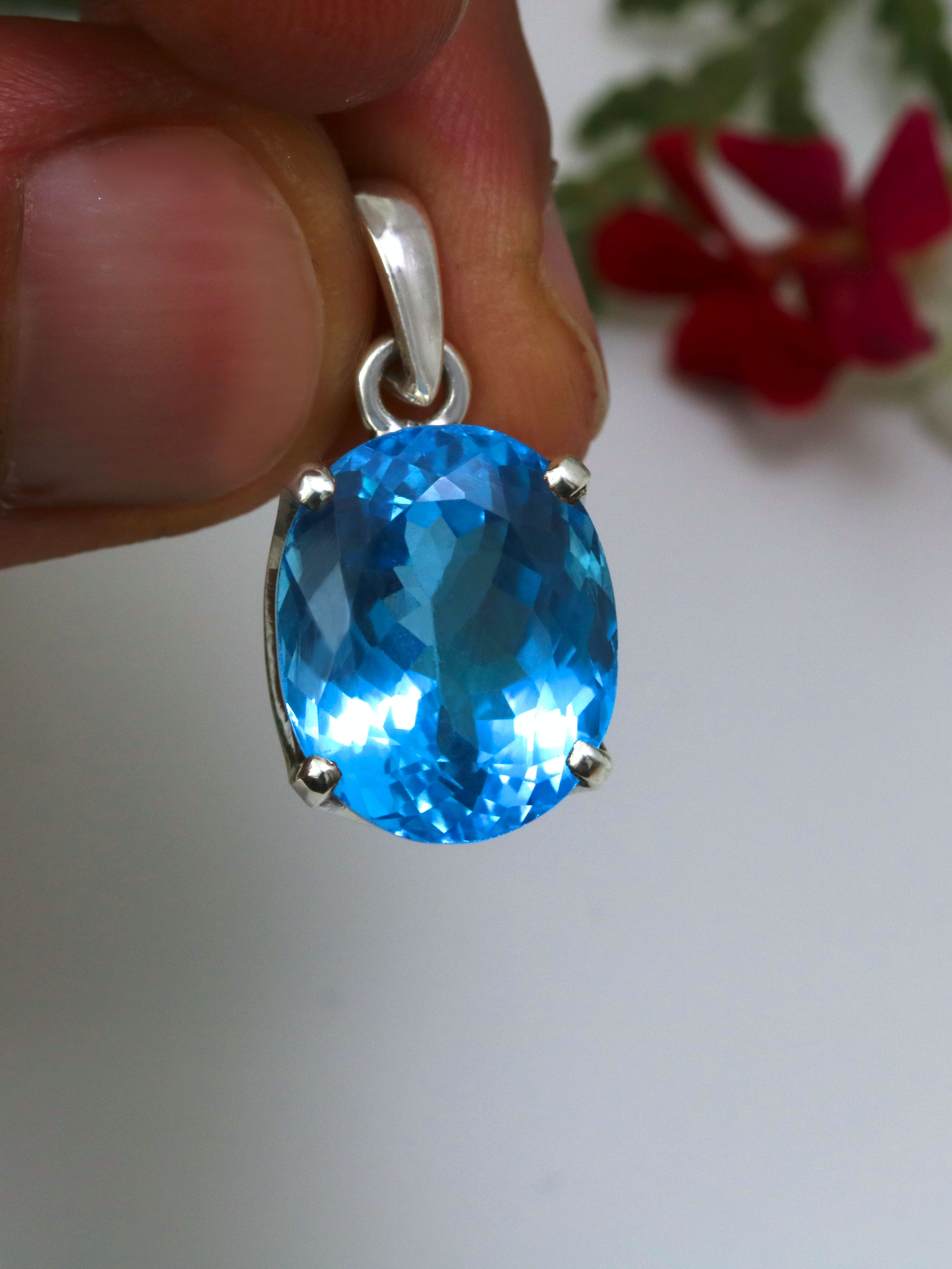 blautopas-anhaenger-blue-topaz-pendant-ah03496-2 Blautopas Anhänger - TOP Swiss