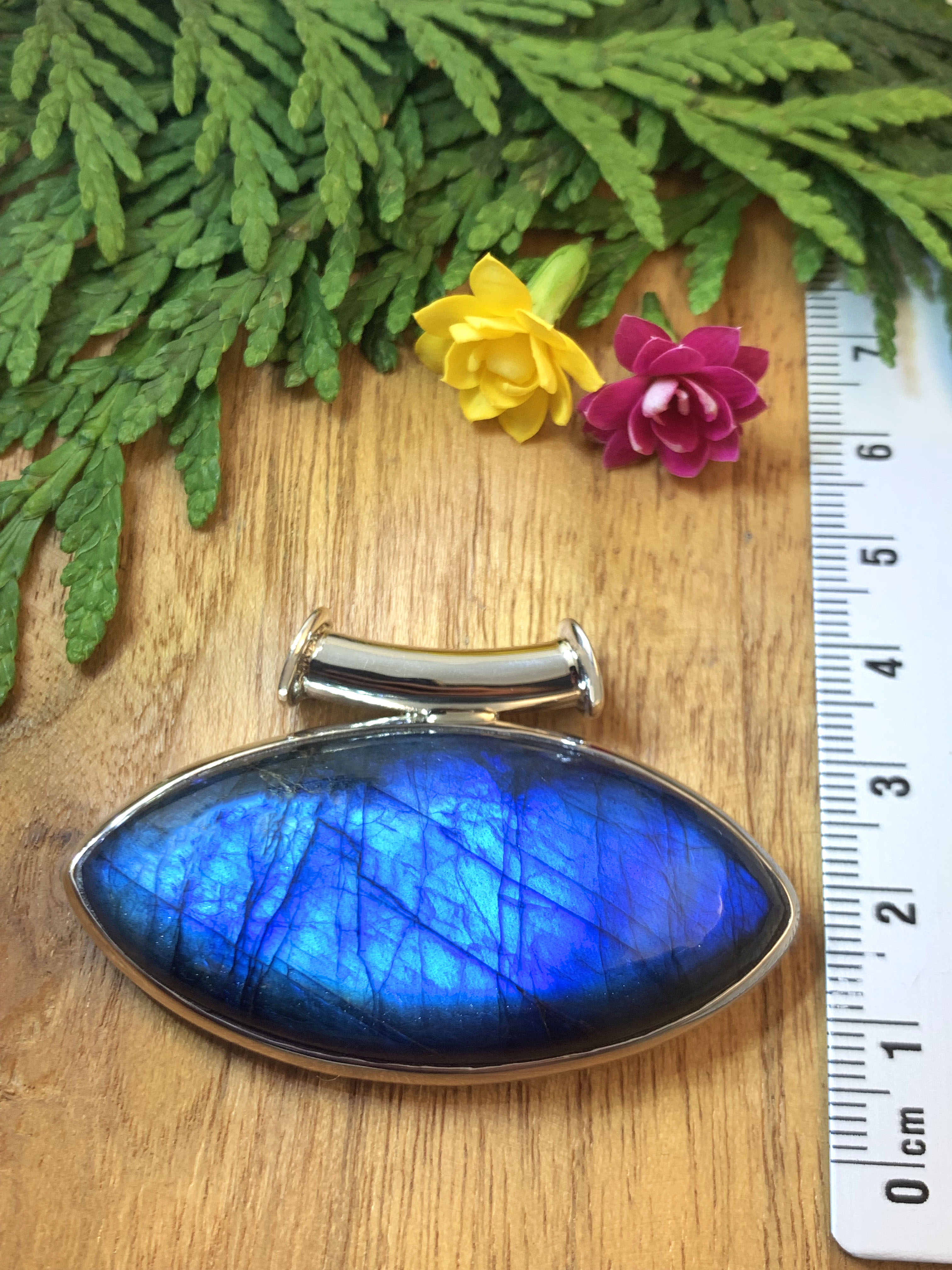 labradorit-anhaenger-labradorite-pendant-ah04747-3 Labradorit Anhänger