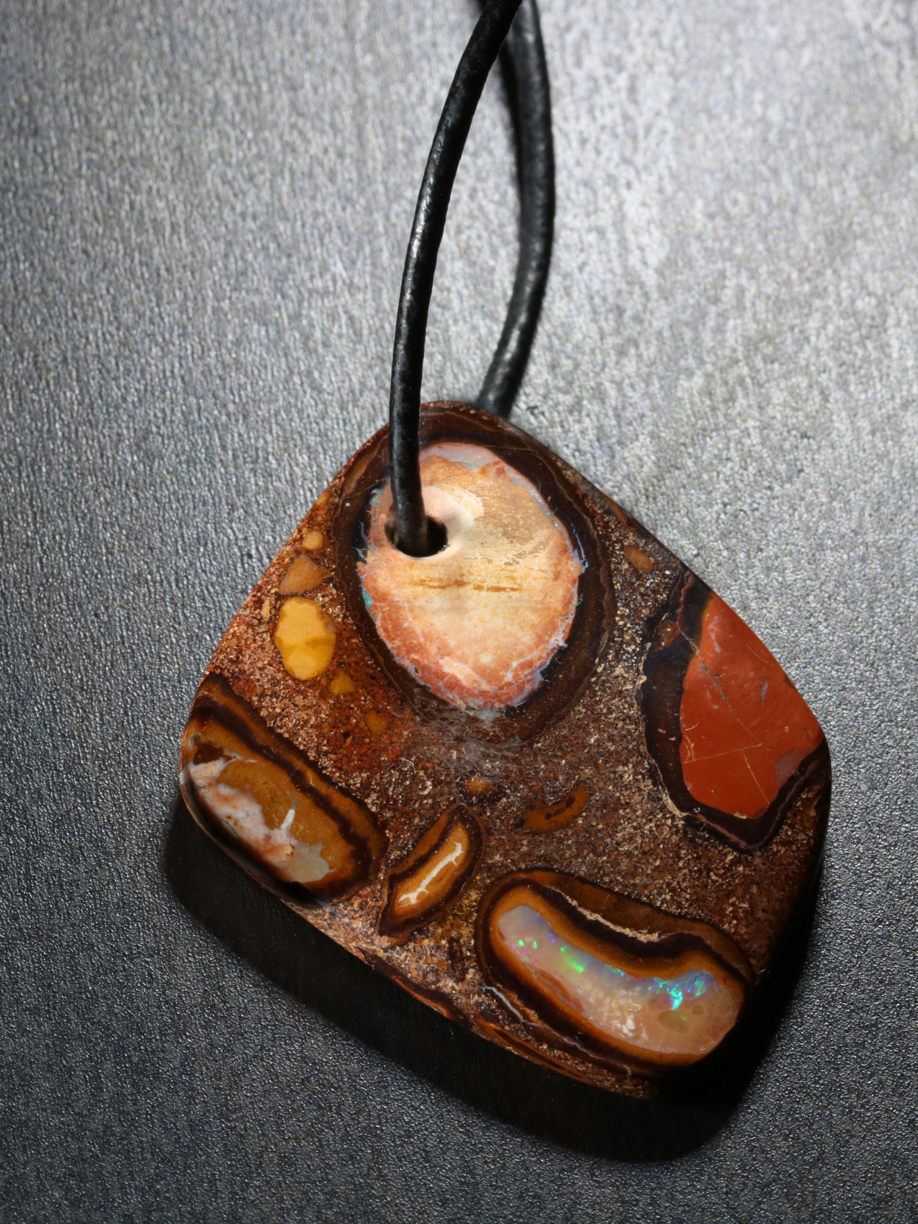 Boulder Opal Anhänger 