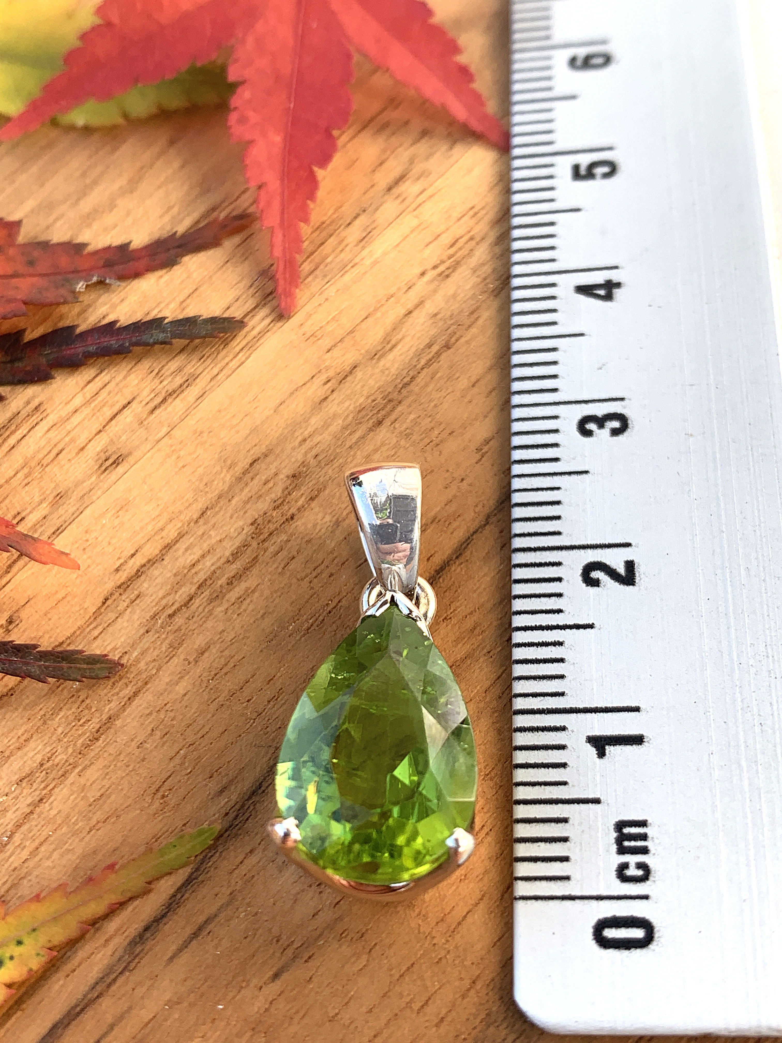 Top Peridot Anhänger