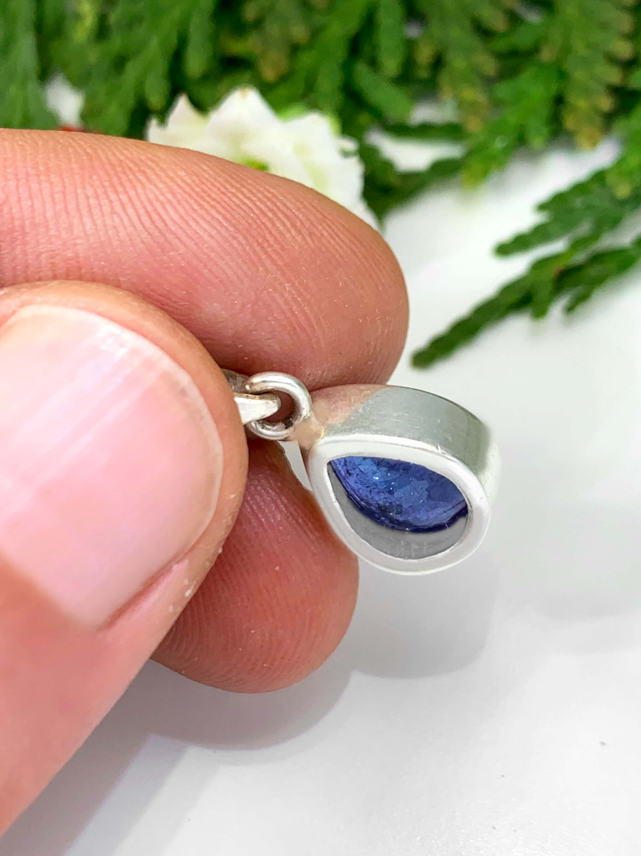 Tanzanite Pendant - TOP