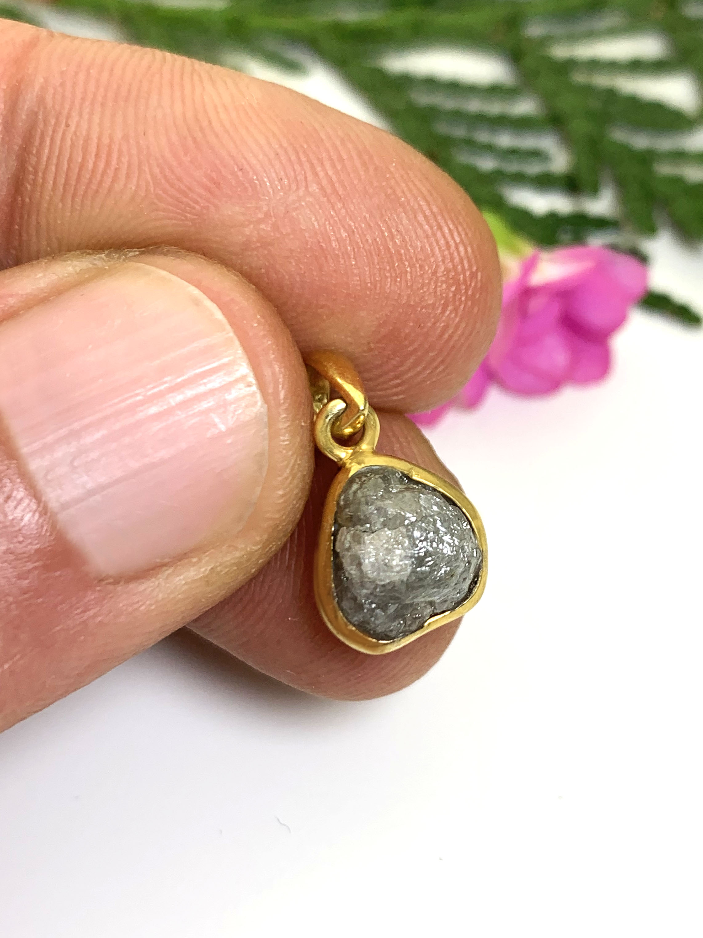 Rohdiamant Anhänger 