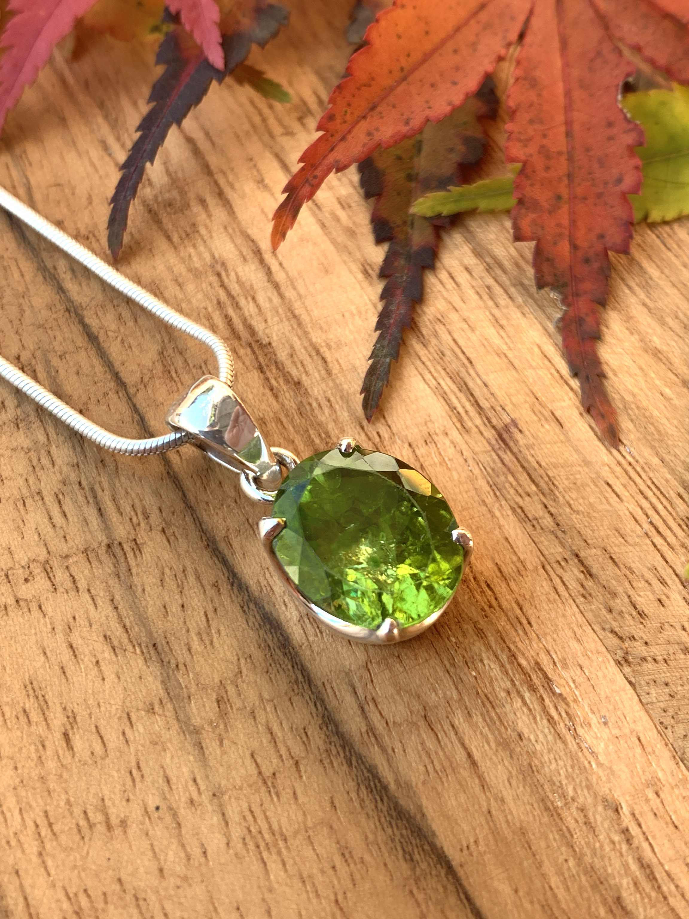 Top Peridot Anhänger