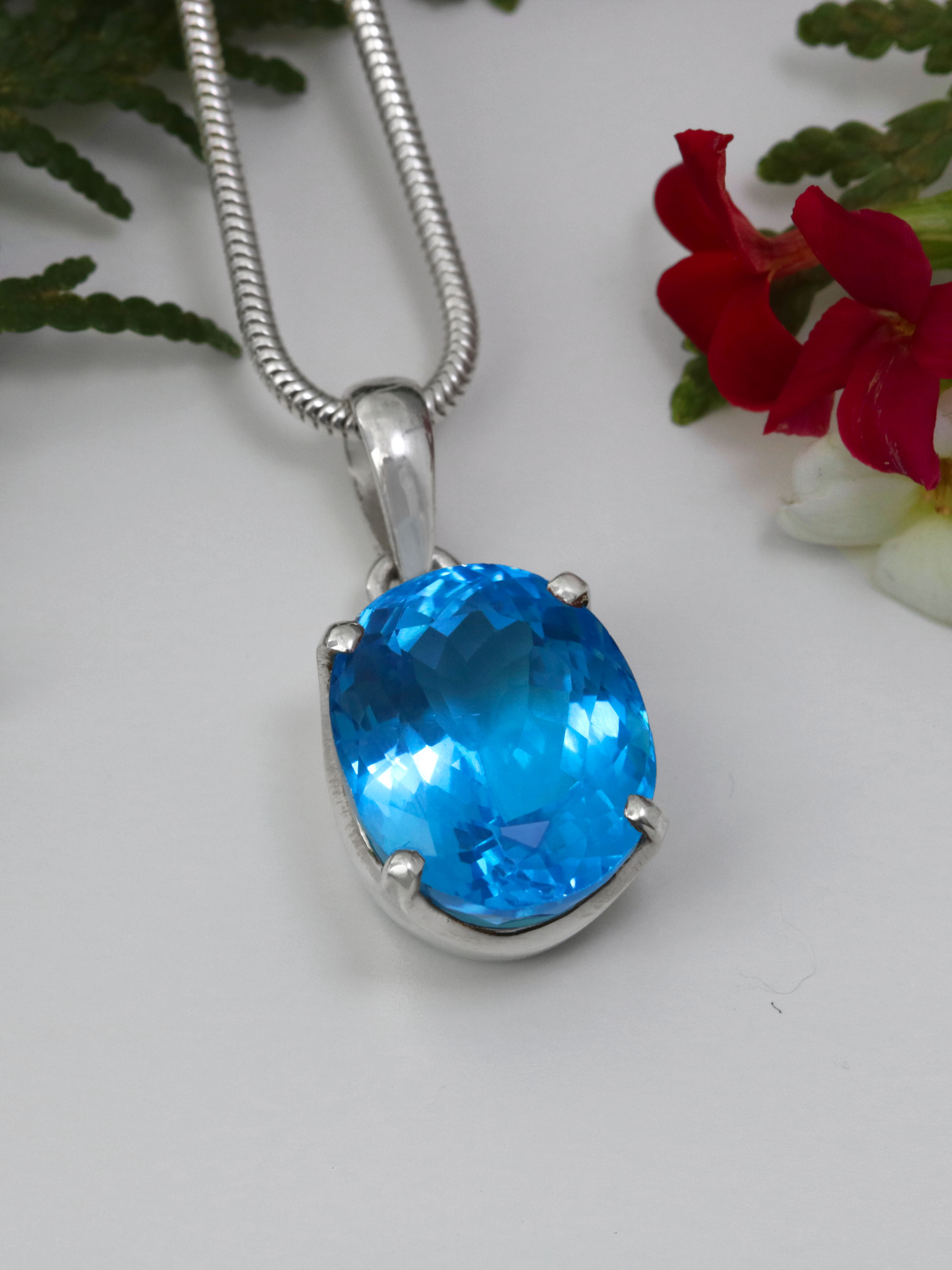 blautopas-anhaenger-blue-topaz-pendant-ah03496 Blautopas Anhänger - TOP Swiss