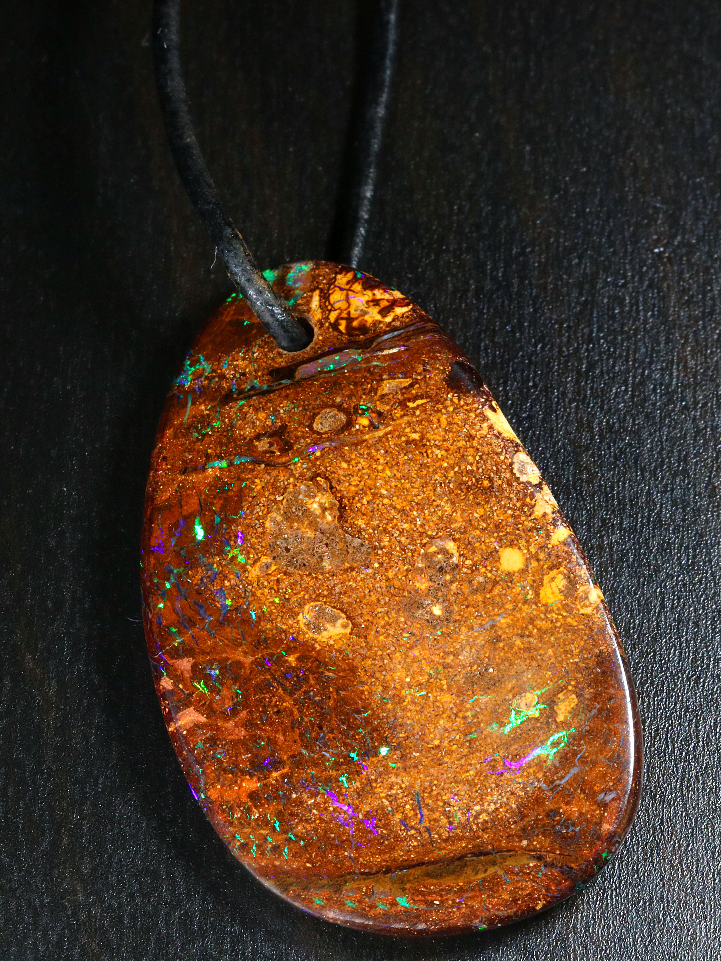 Boulder Opal Anhänger 