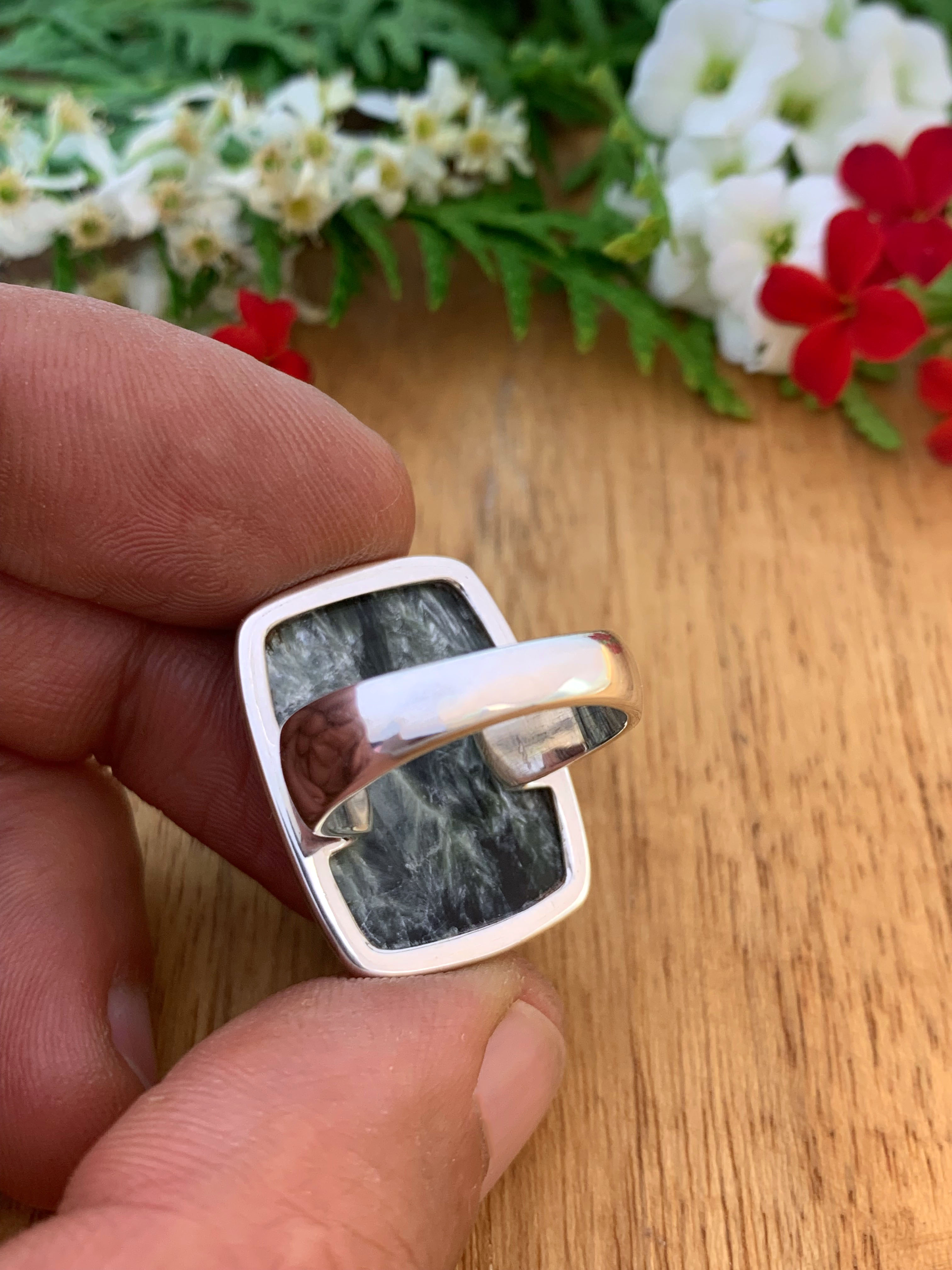 Serafinit Ring