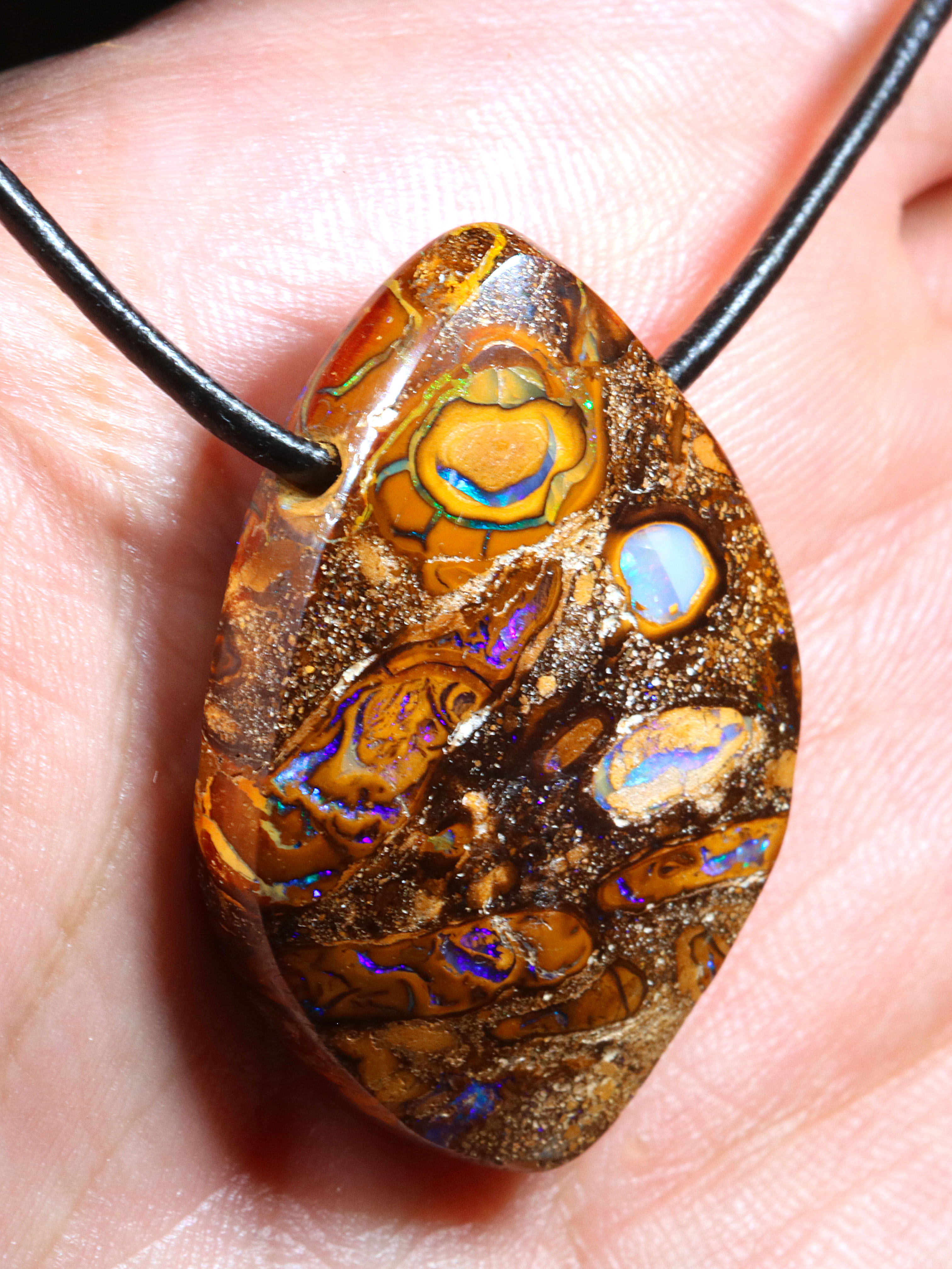 Boulder Opal Anhänger 