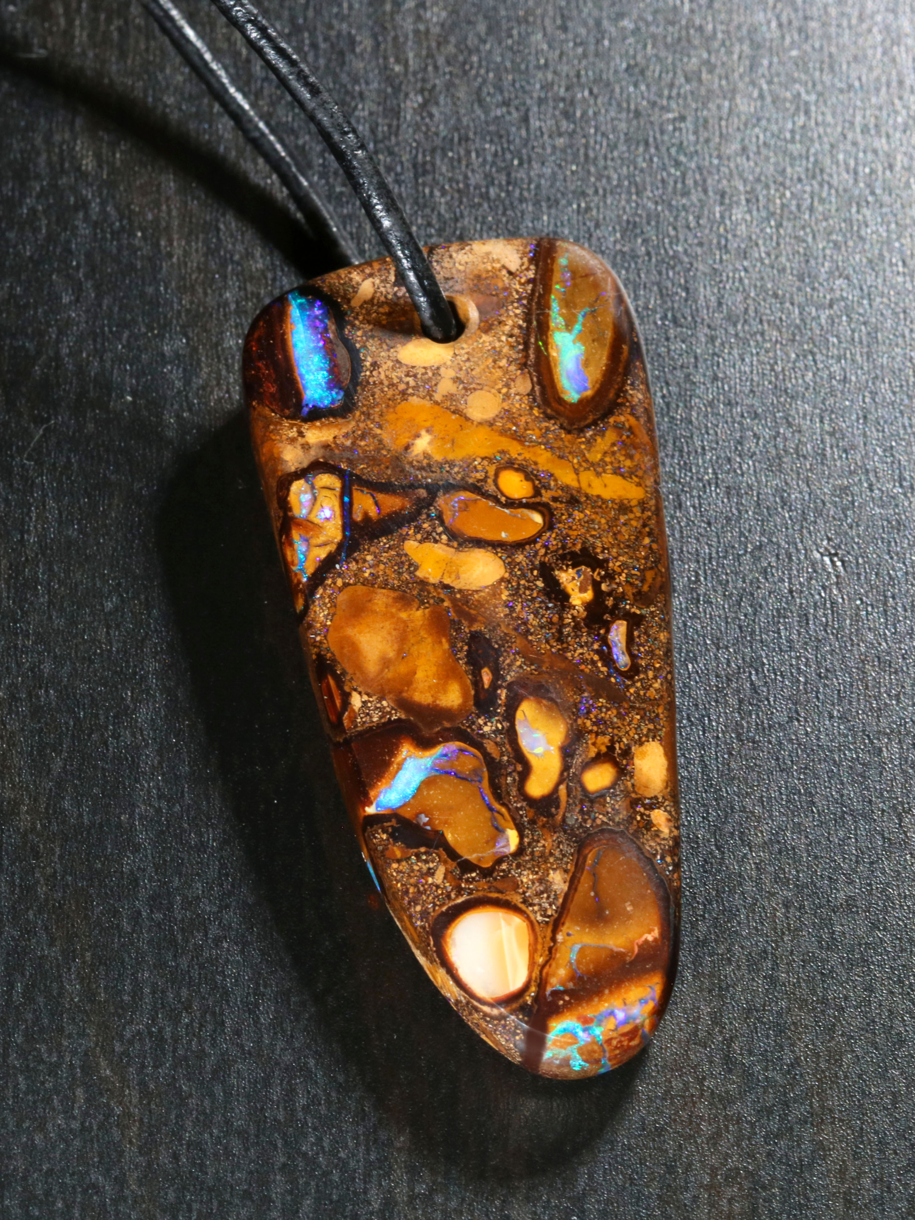 Boulder Opal Anhänger 