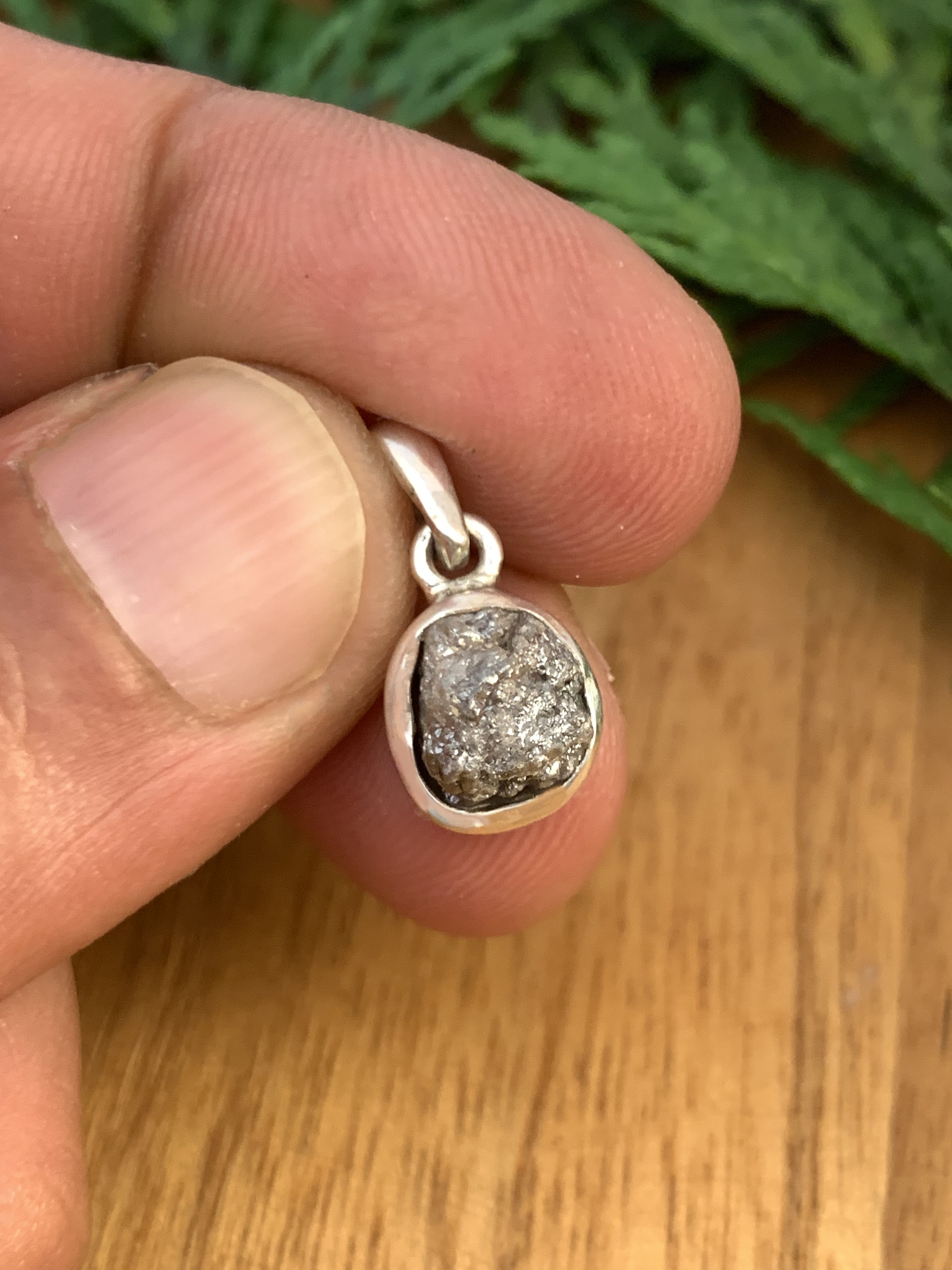 Rohdiamant Anhänger