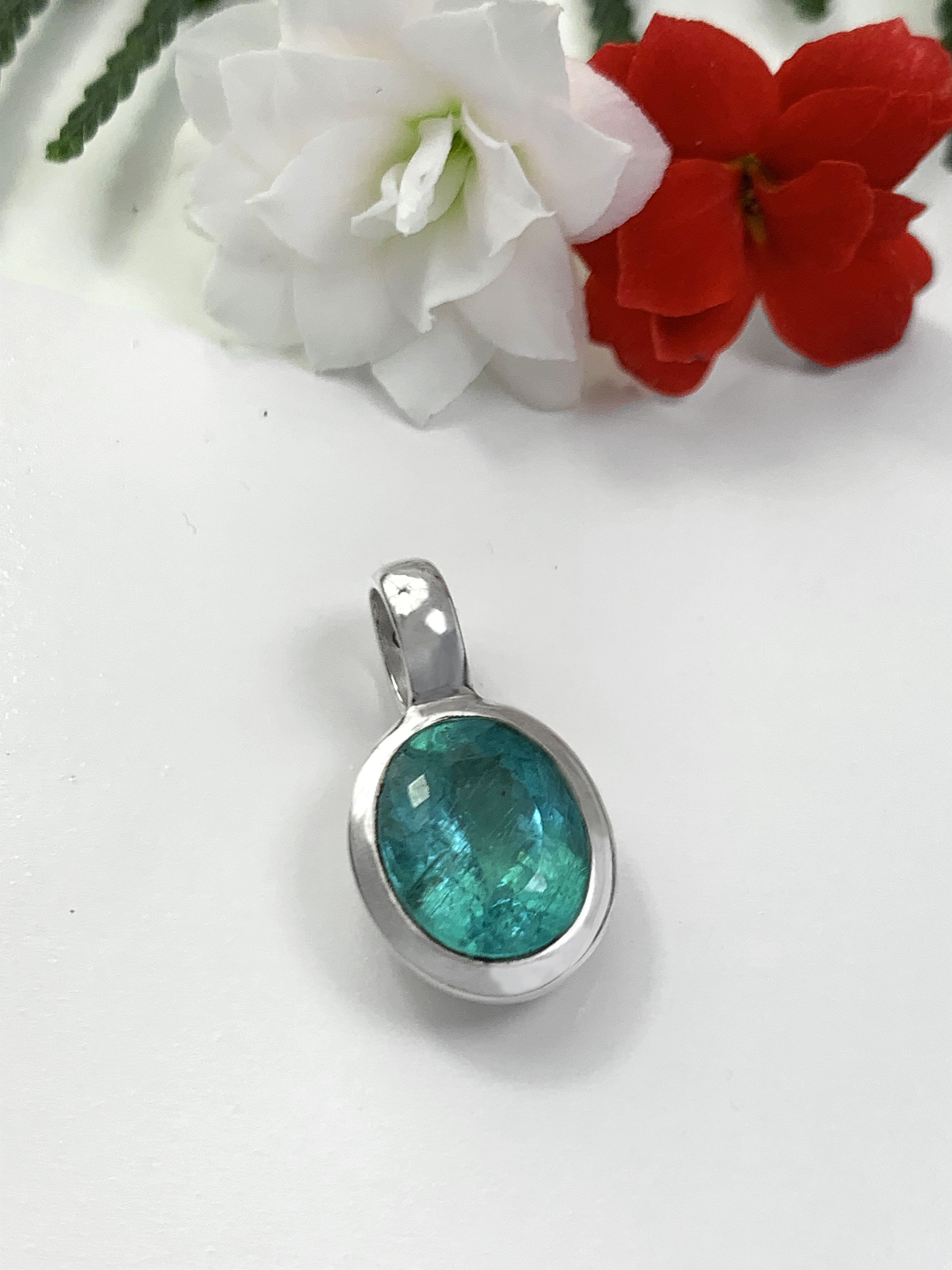 Paraiba Apatit Anhänger