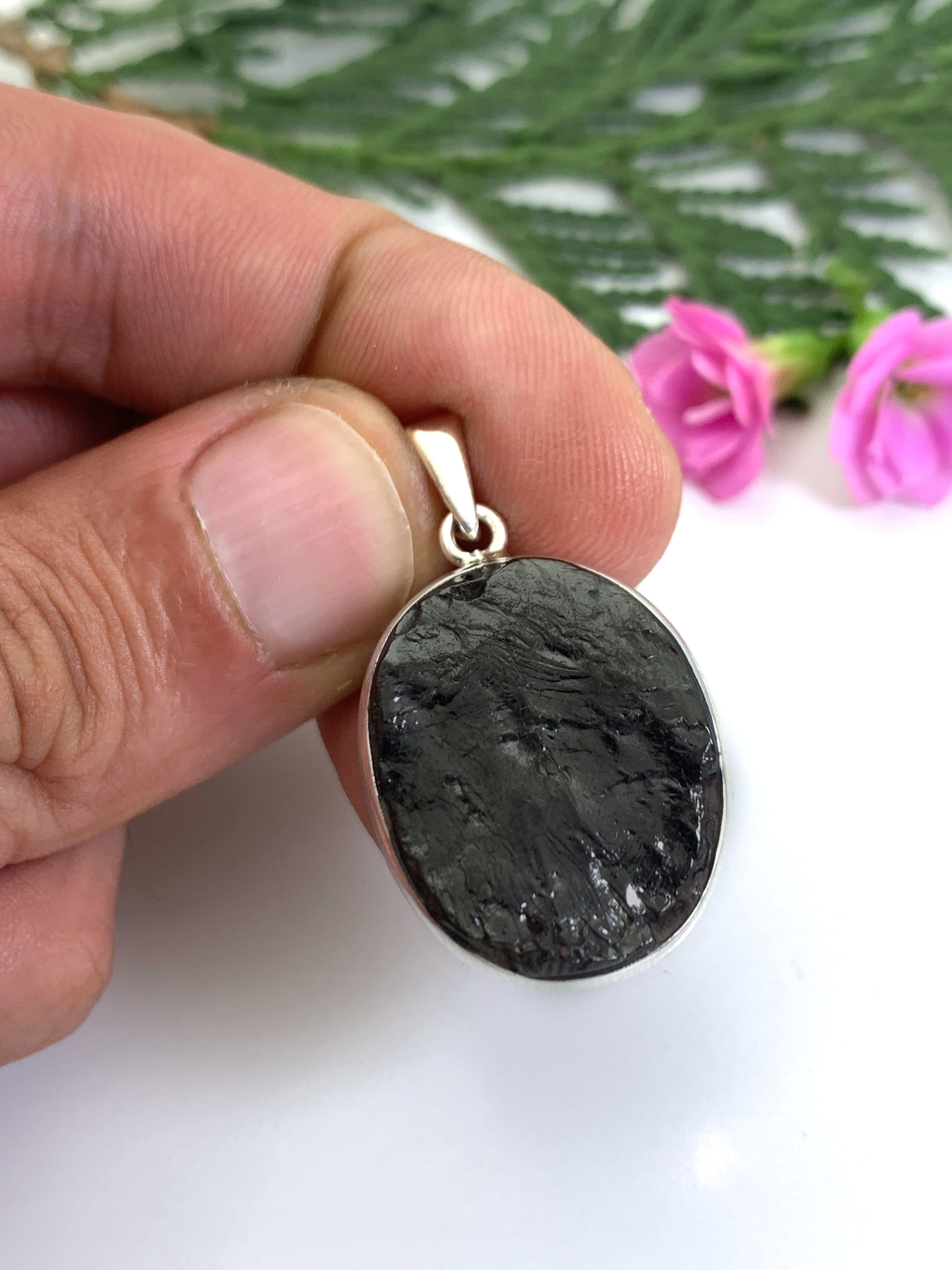 schungit-anhaenger-schungite-pendant-ah05203-2 Schungit Anhänger