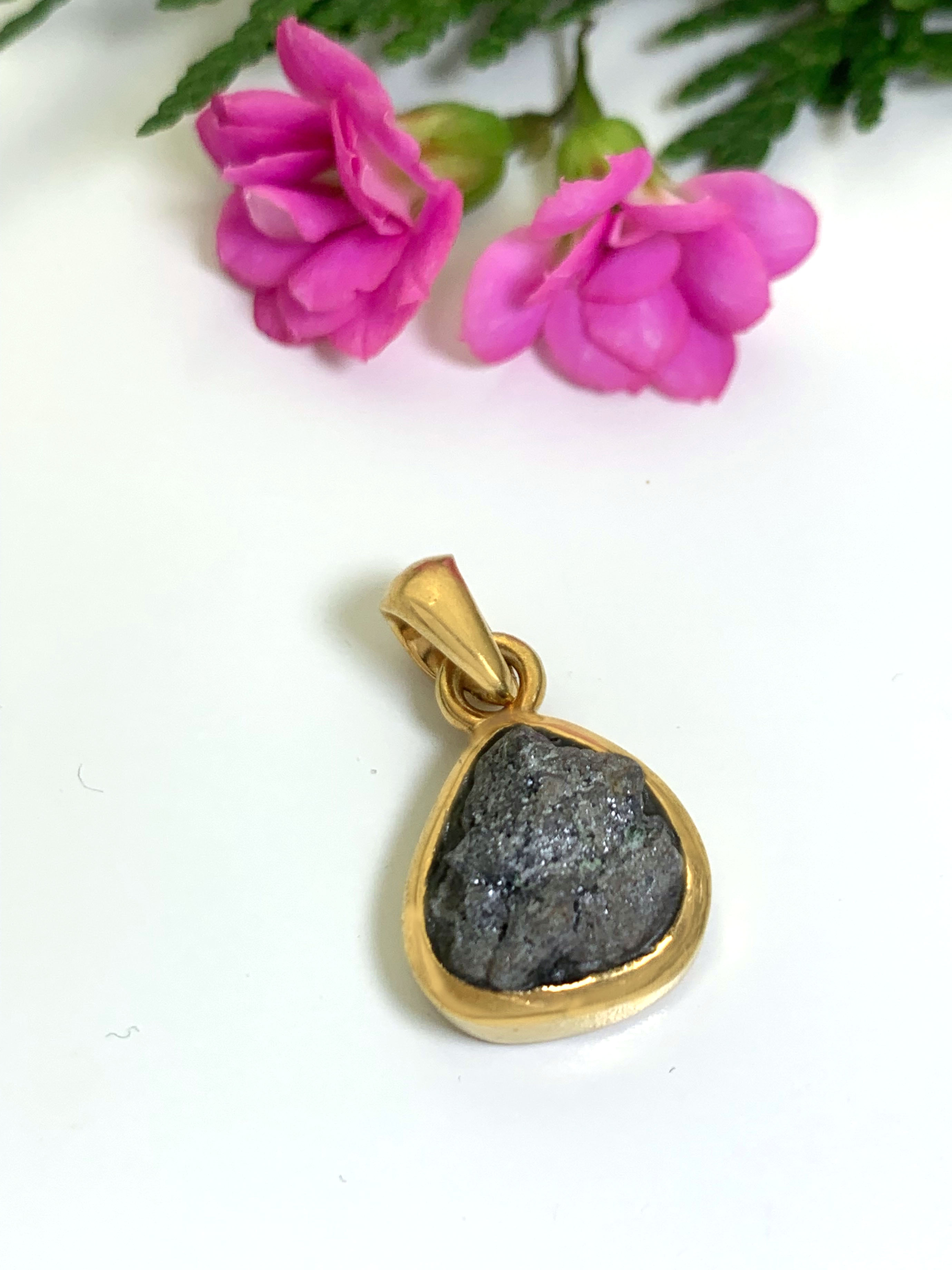 Rohdiamant Anhänger 