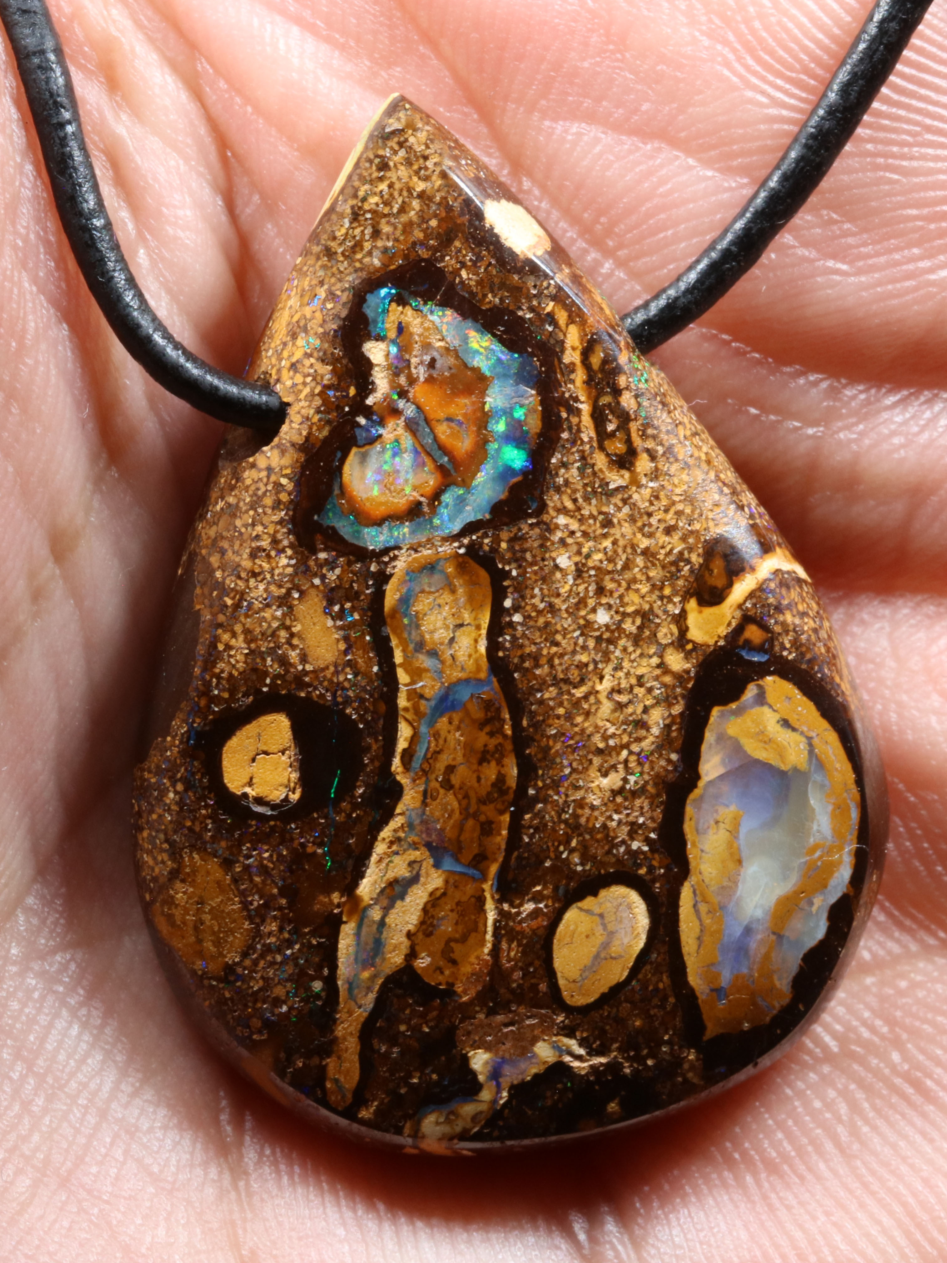 Boulder Opal Anhänger 