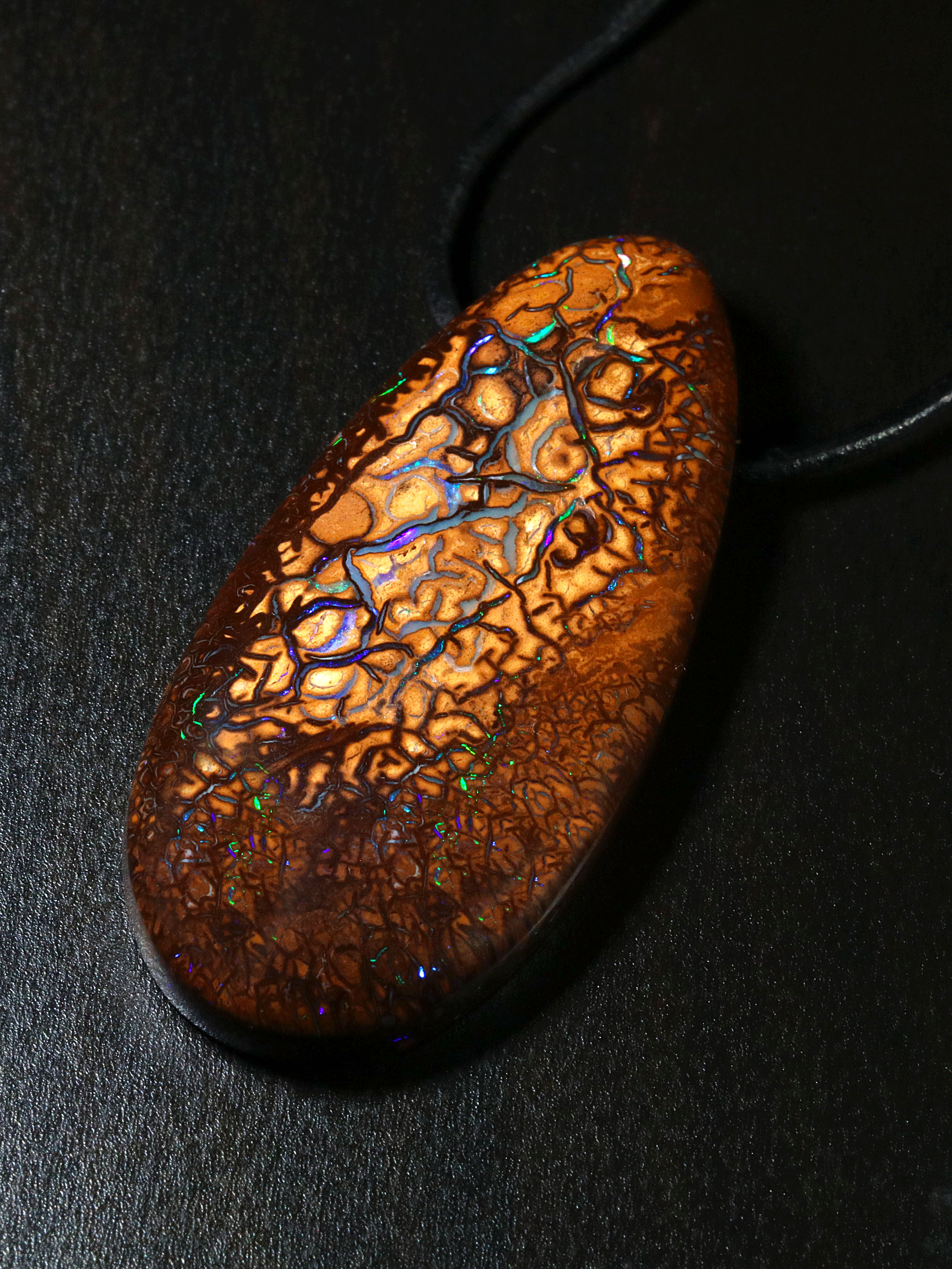 Boulder Opal Anhänger 