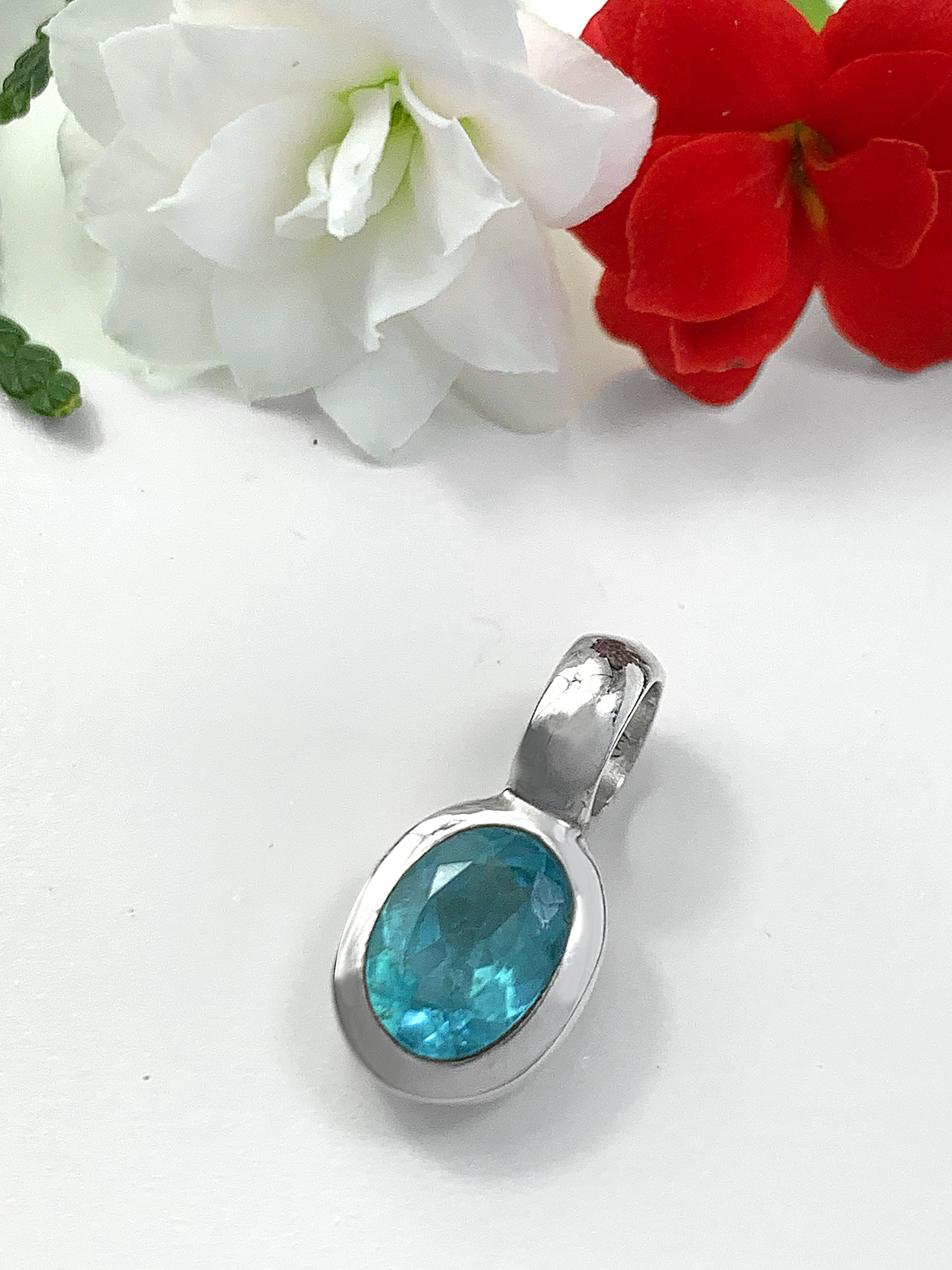 Paraiba Apatit Anhänger