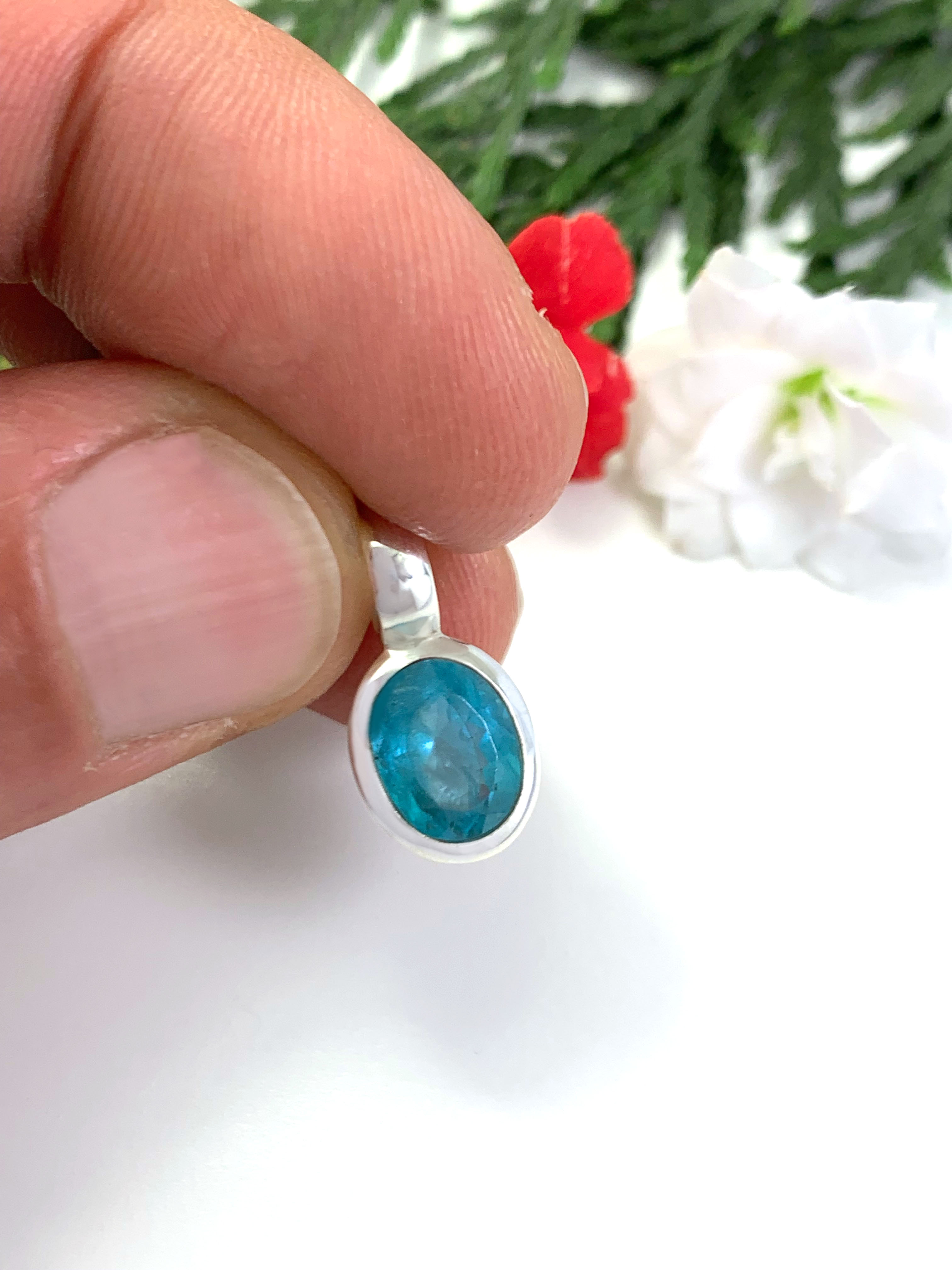 Paraiba Apatit Anhänger