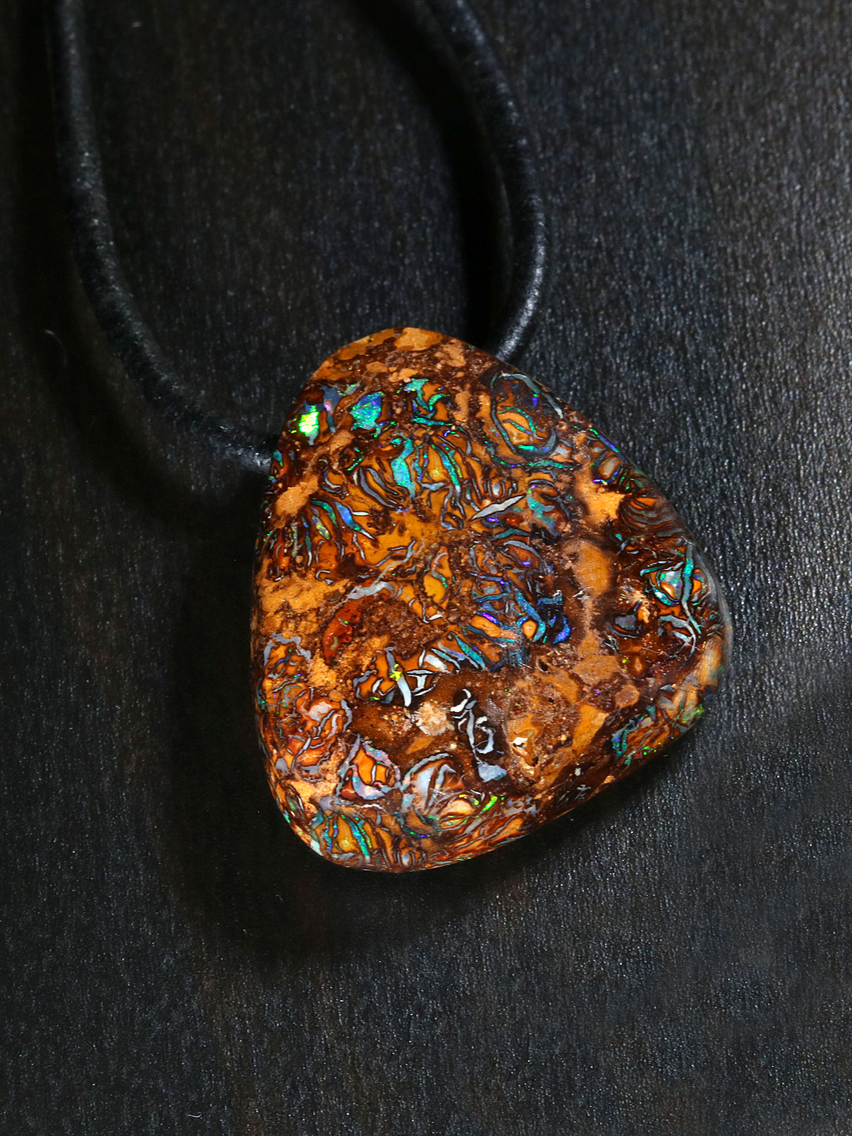 Boulder Opal Anhänger 