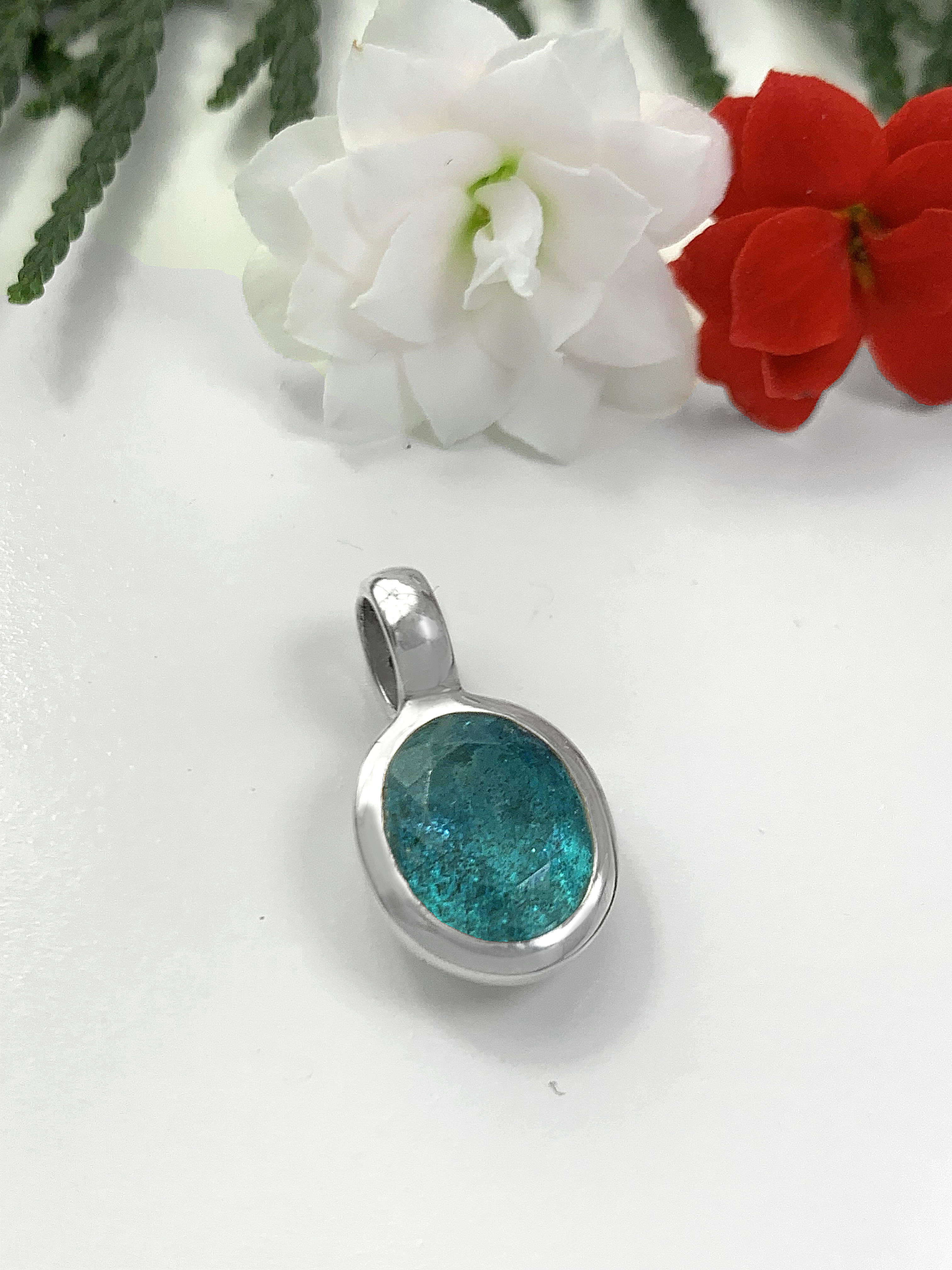 Paraiba Apatit Anhänger