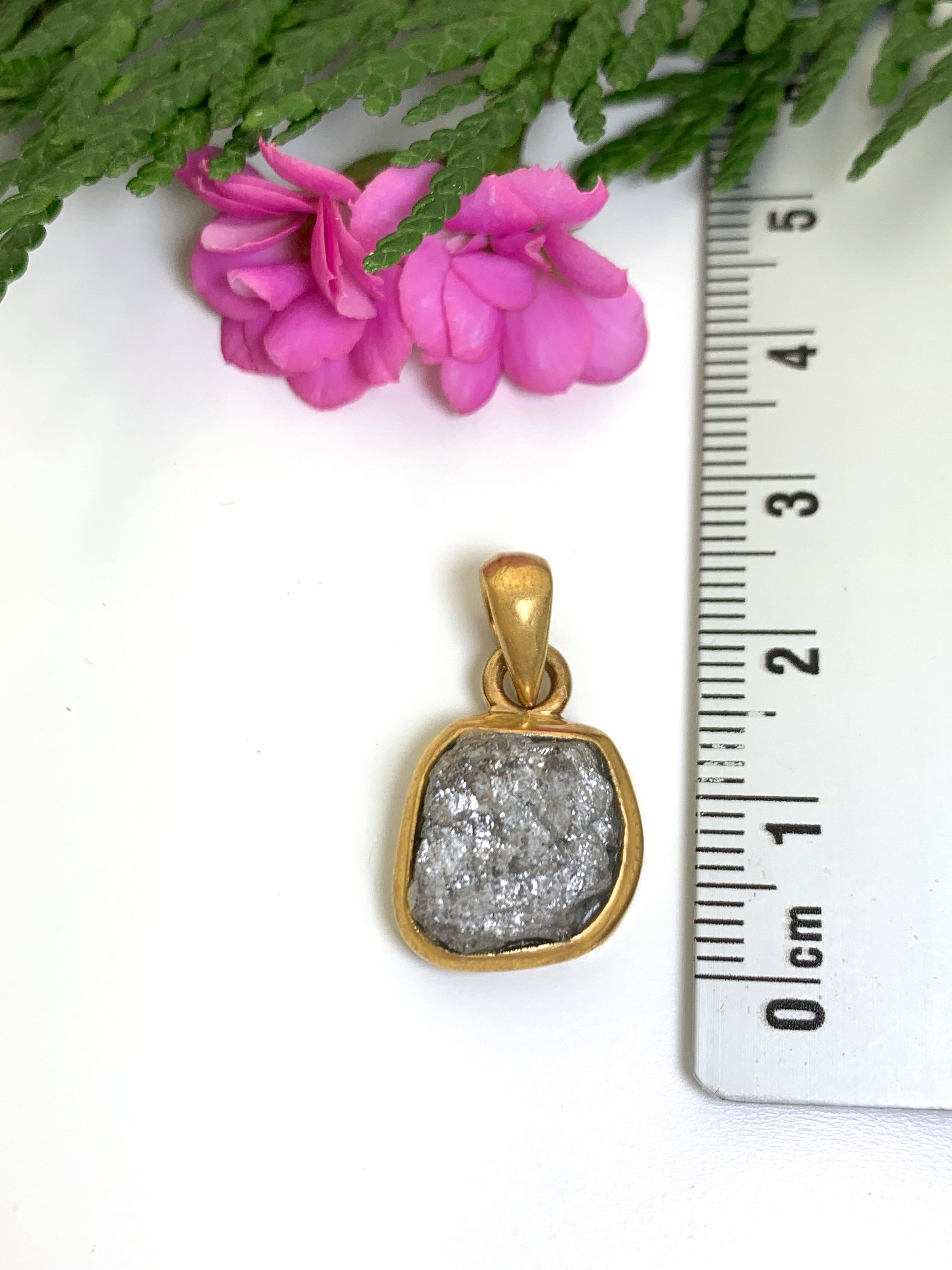 Rohdiamant Anhänger