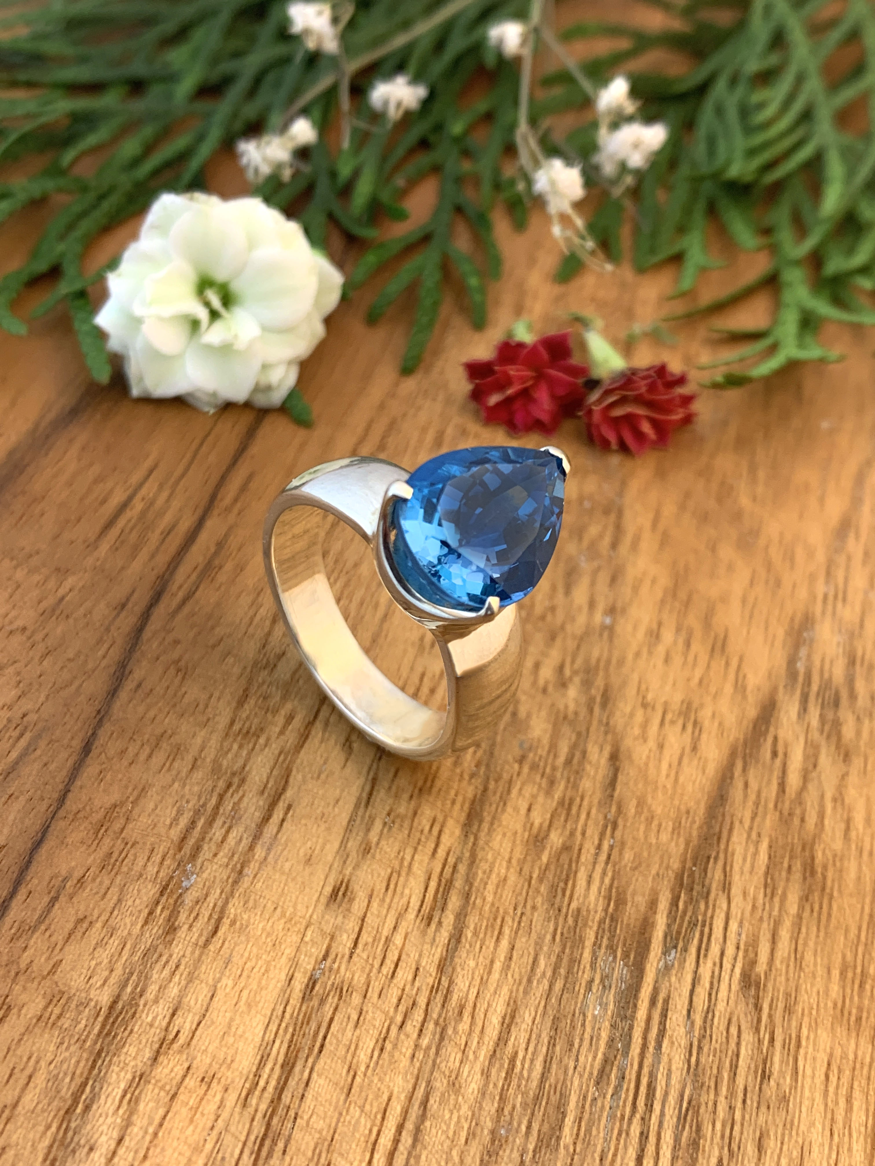 blautopas-ring-london-blue-topaz-ring-r01756-3 Swiss Blautopas Ring - TOP