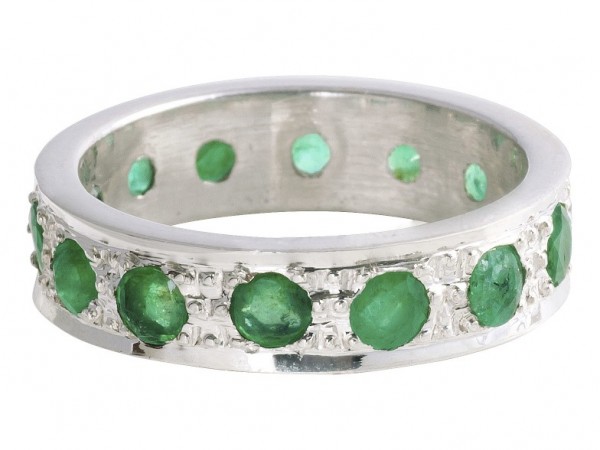 Emerald ring - 52