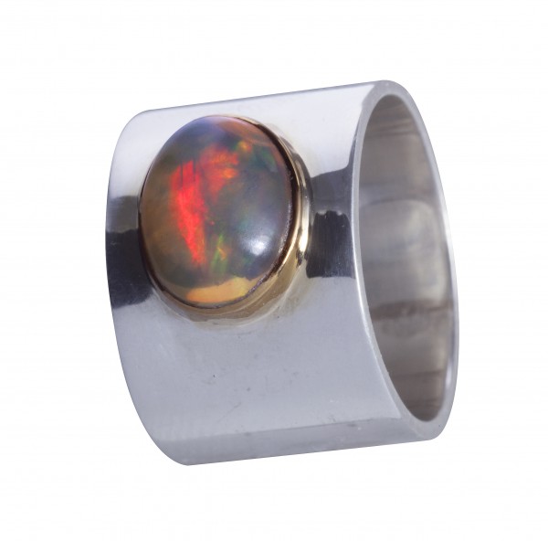 Opal ring - 53